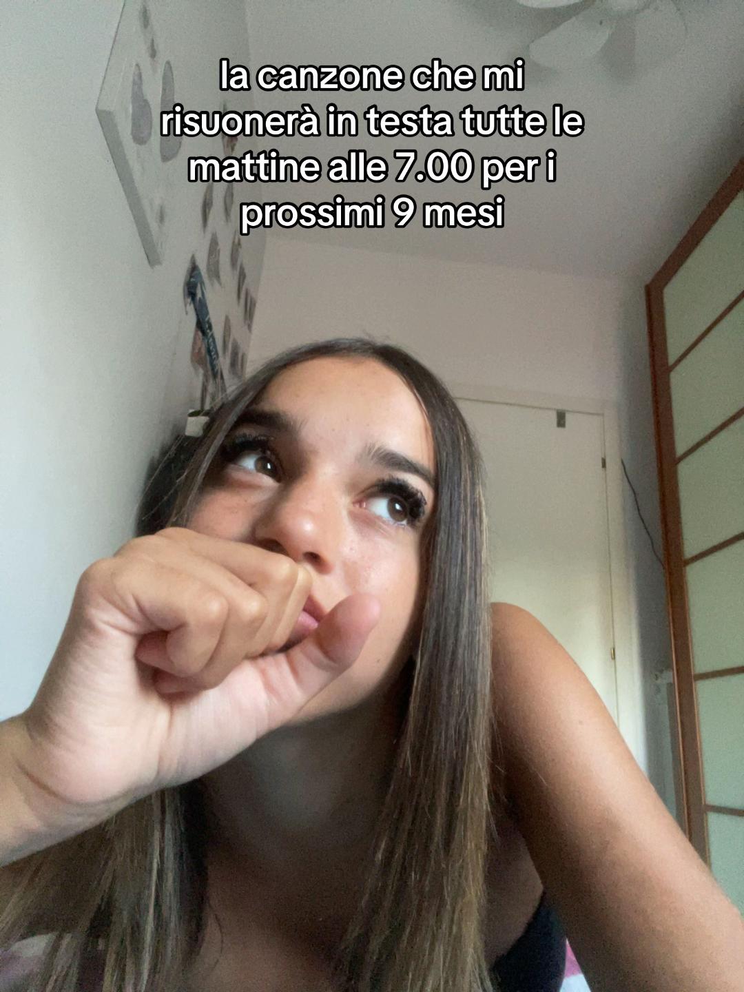 @😶&zwj;🌫️