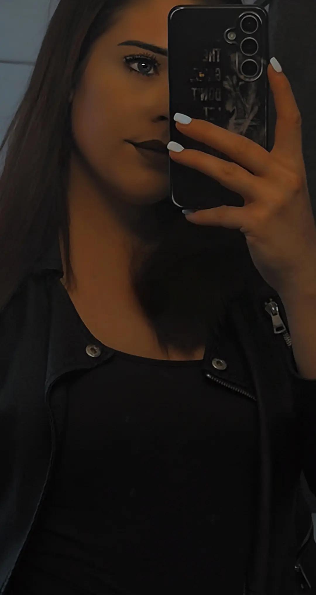 @_n.adine♡