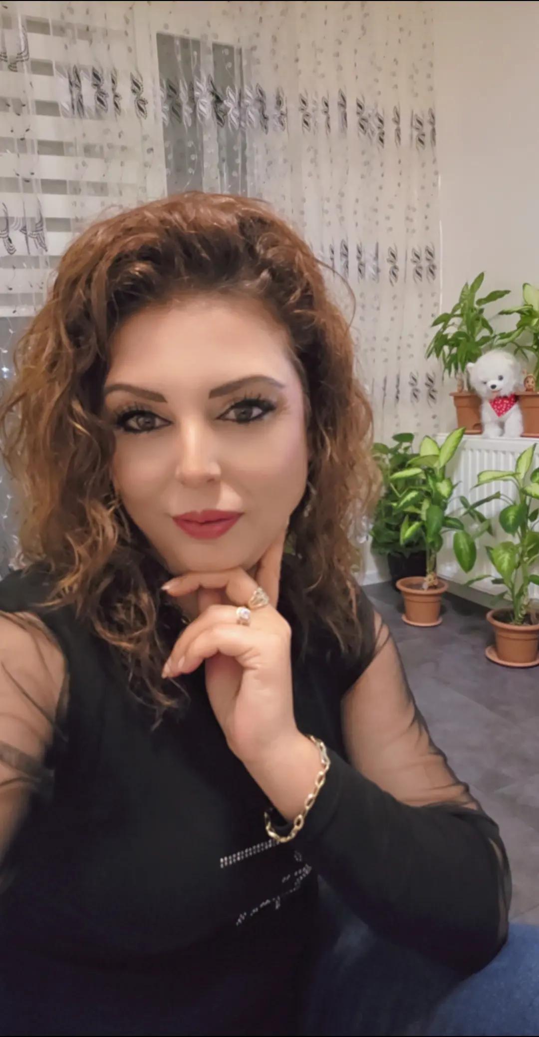 @G&uuml;lzade Idirizova