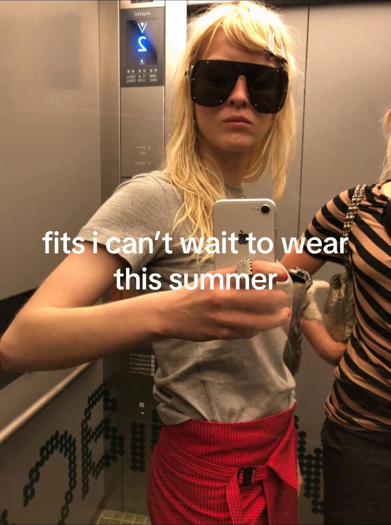 @olivia halle