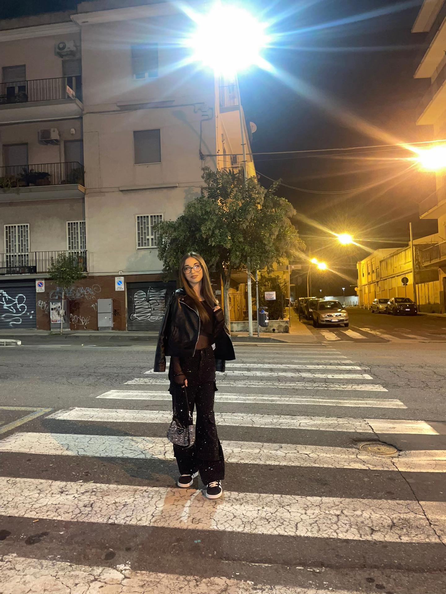 @𝓔𝓵𝓮𝓷𝓪🖤