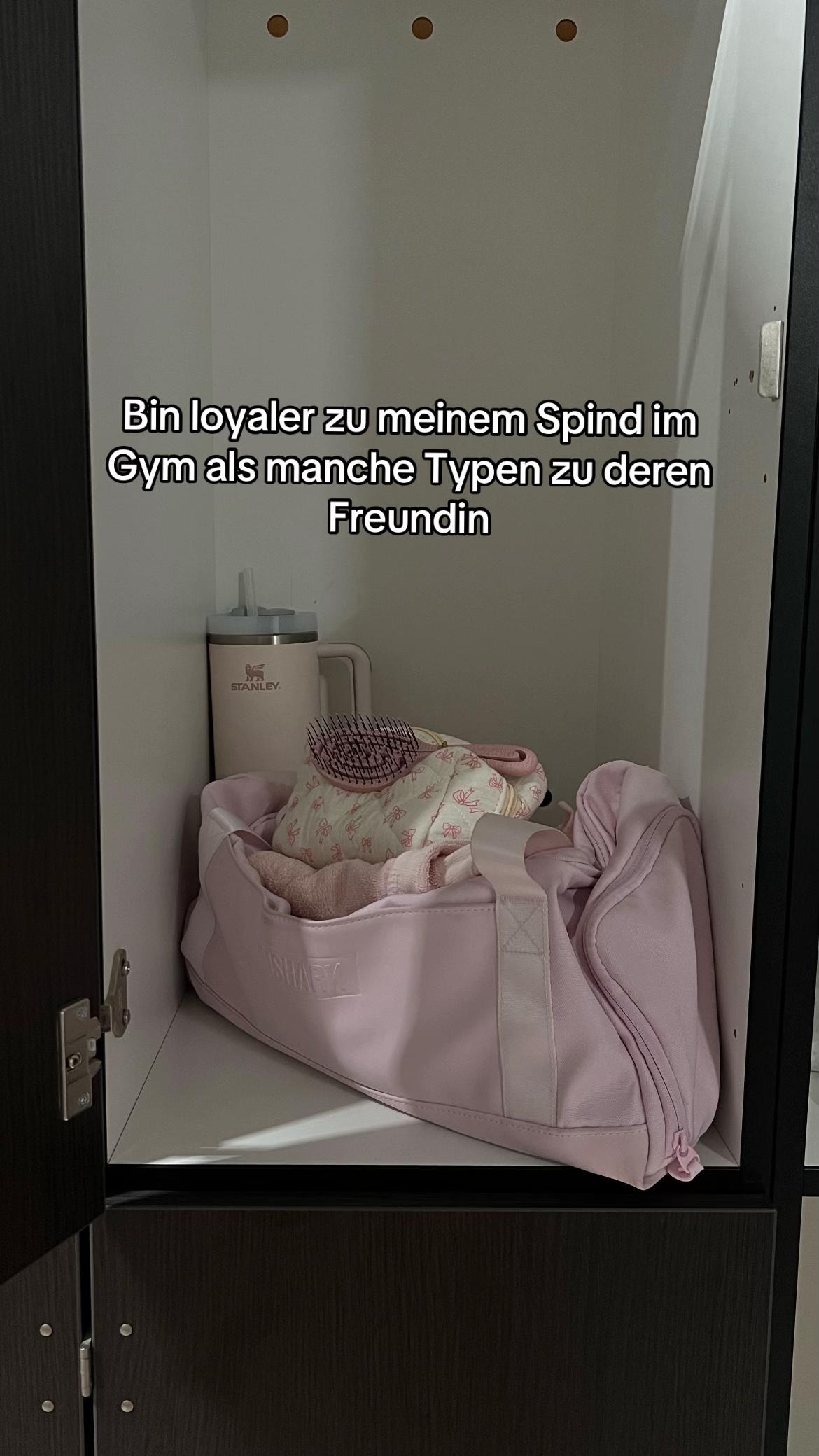 @Anna🪽