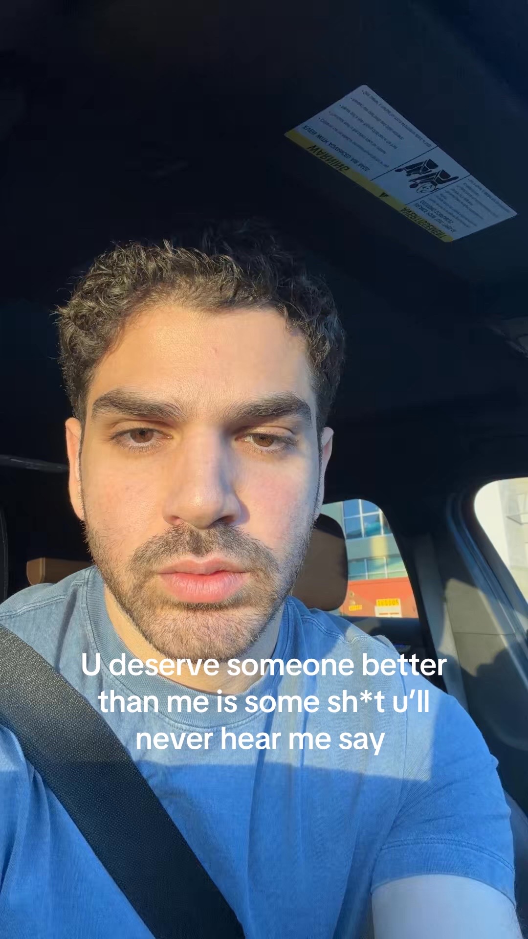 @🫦