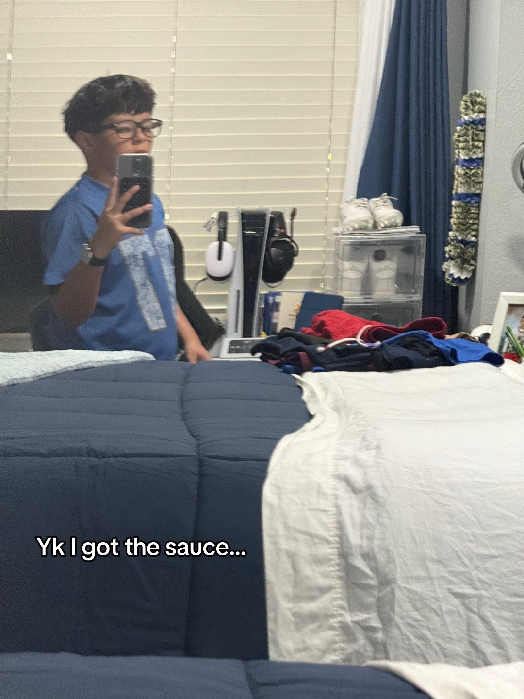 @j😖