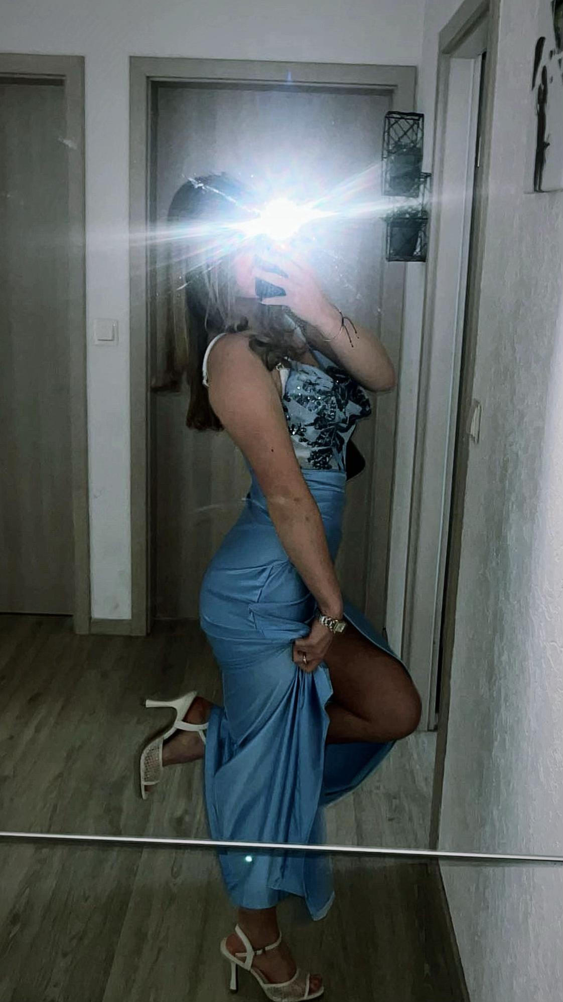 @𝒦
