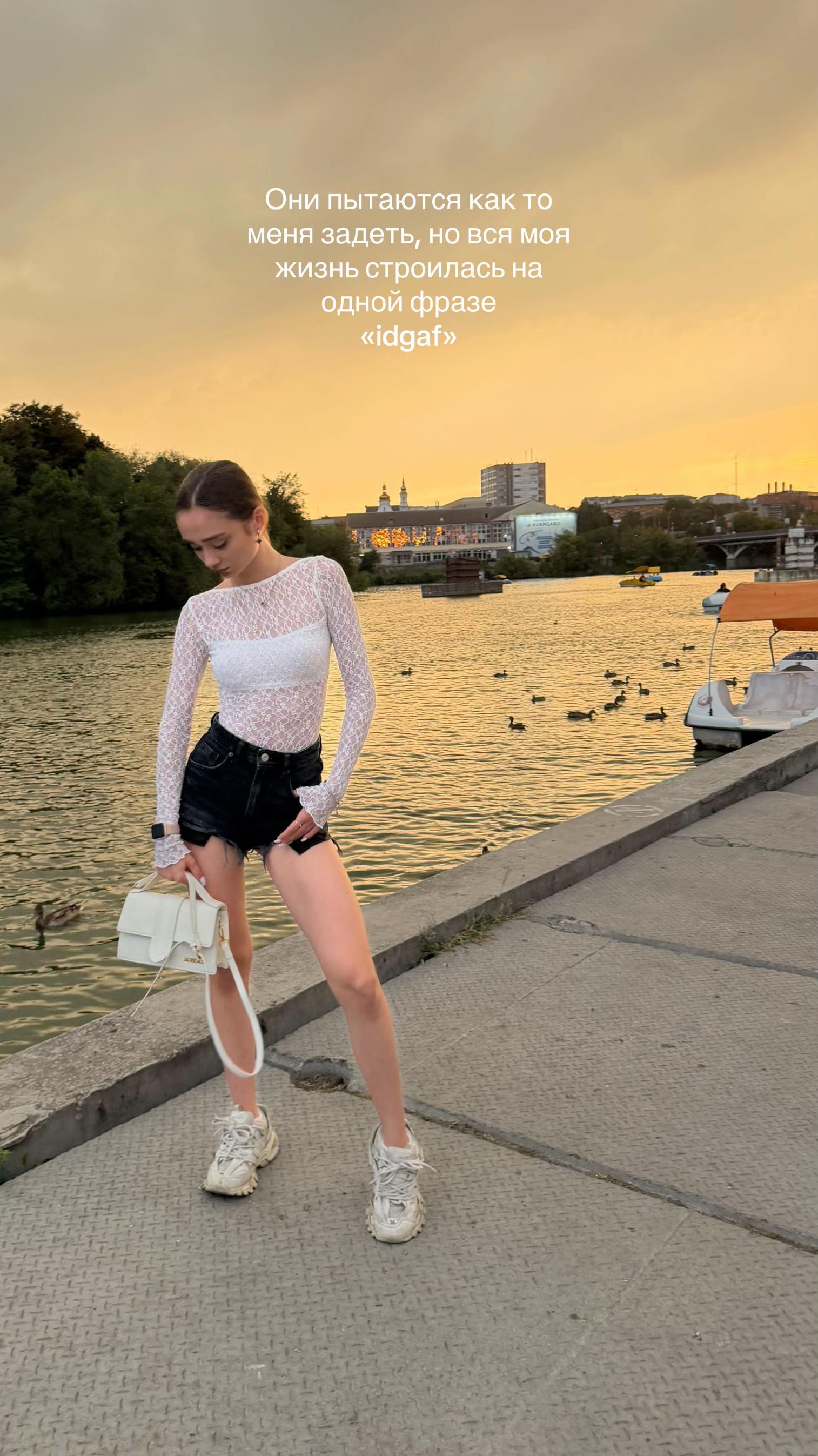 @alisqyks
