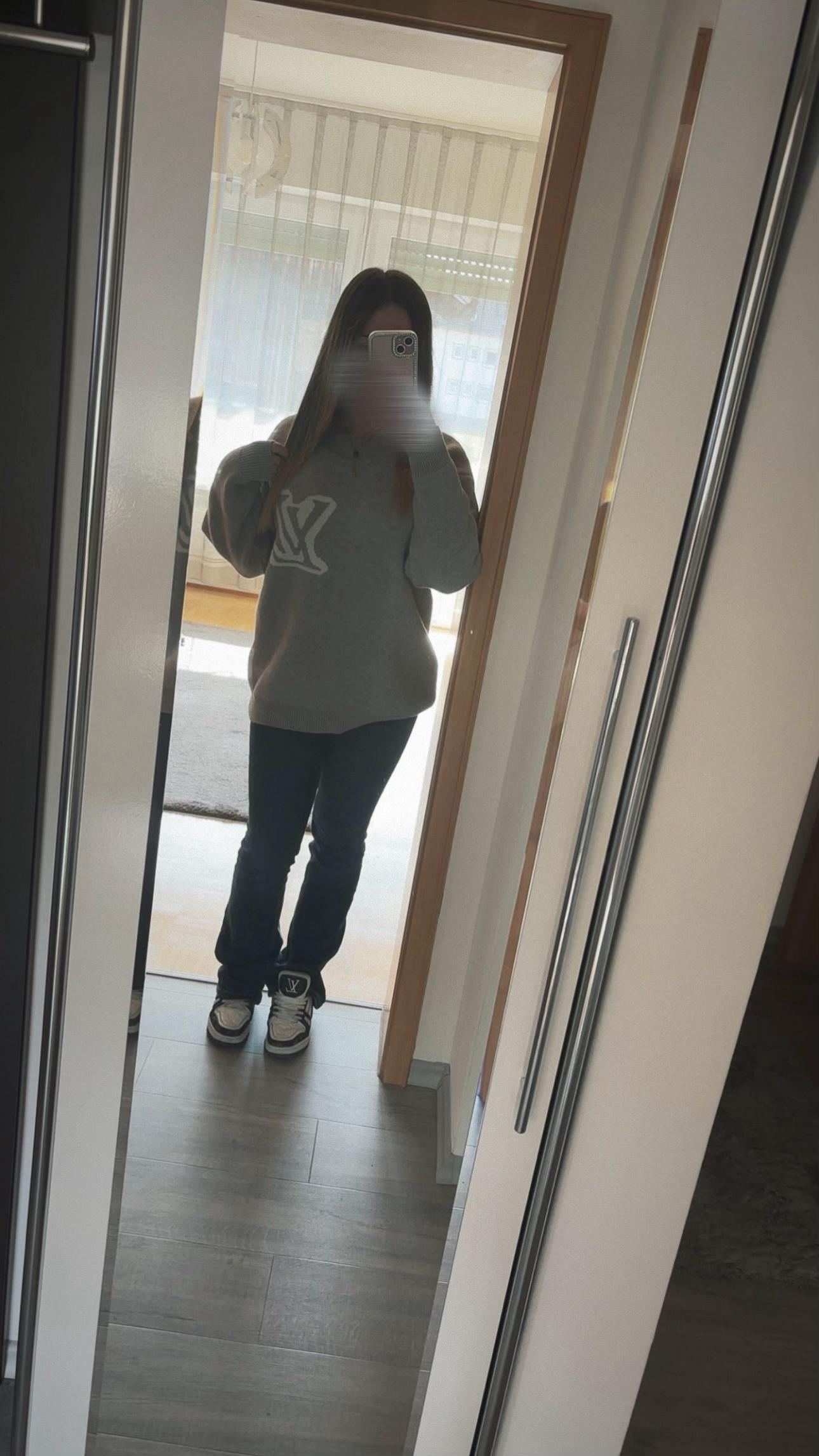 @๐ ๐ ๐ ๐ ๐ ๐
