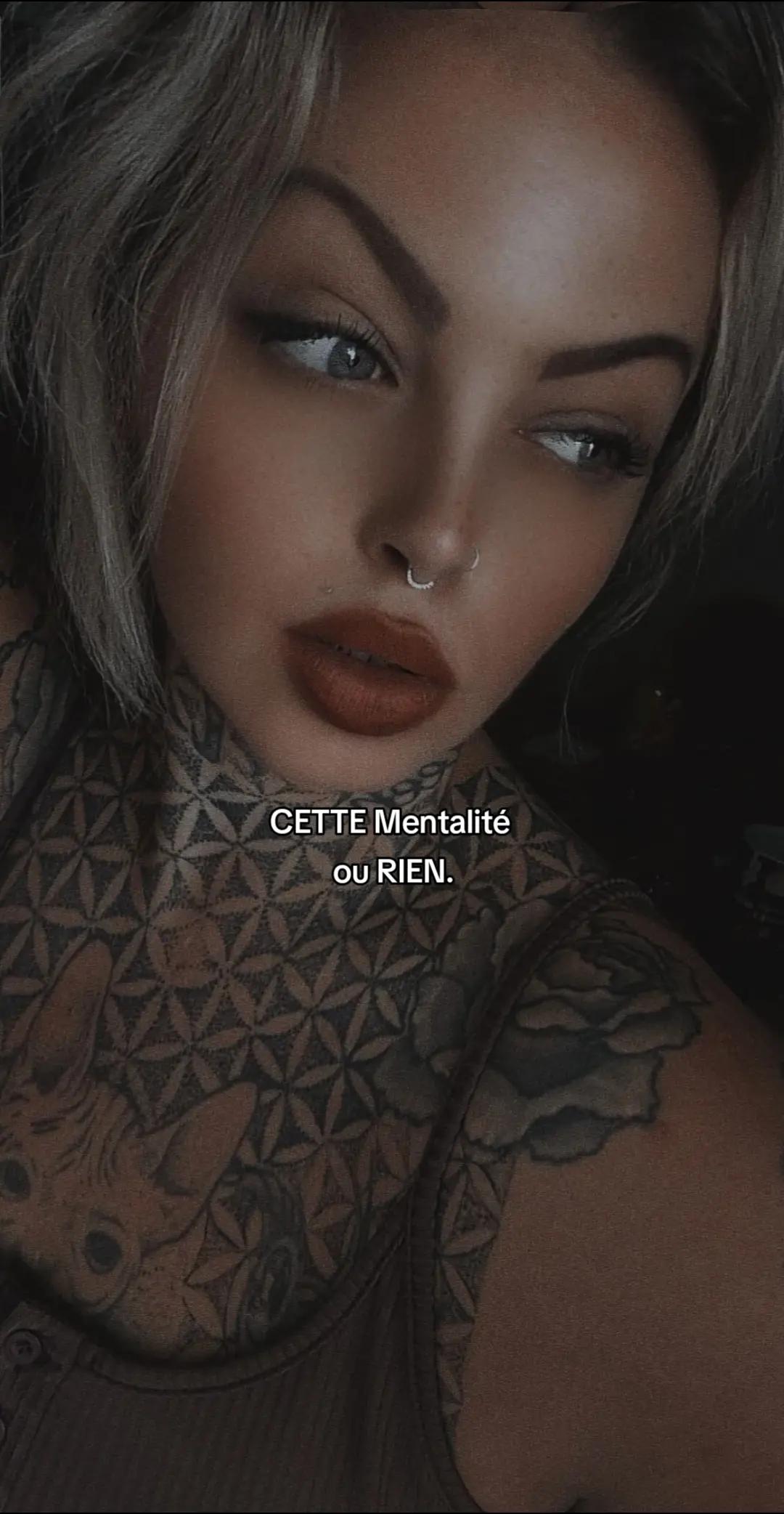 @ᗷᗩᖇᗷIᕮ 👑