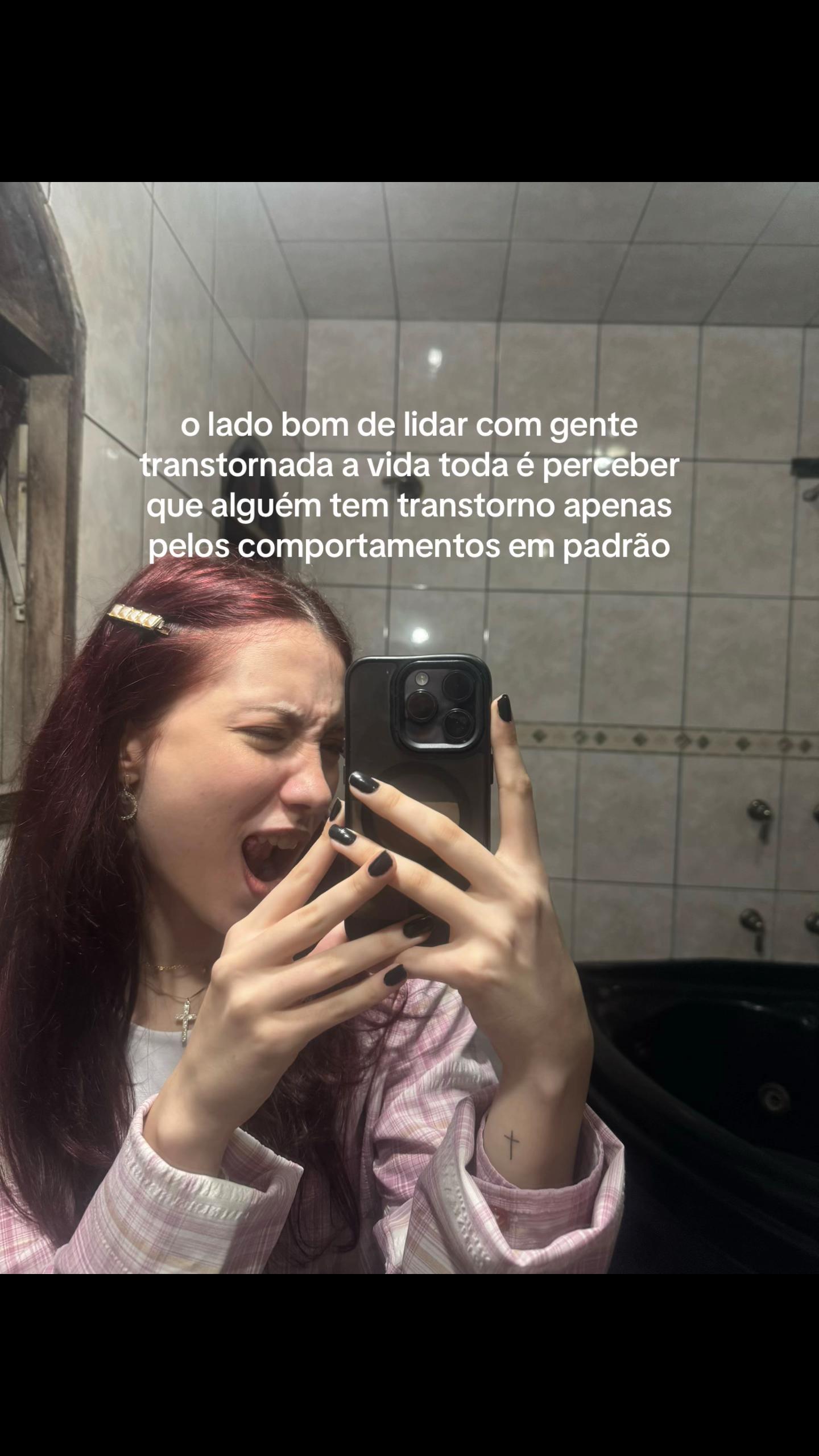 @Jujuzinha 🖤