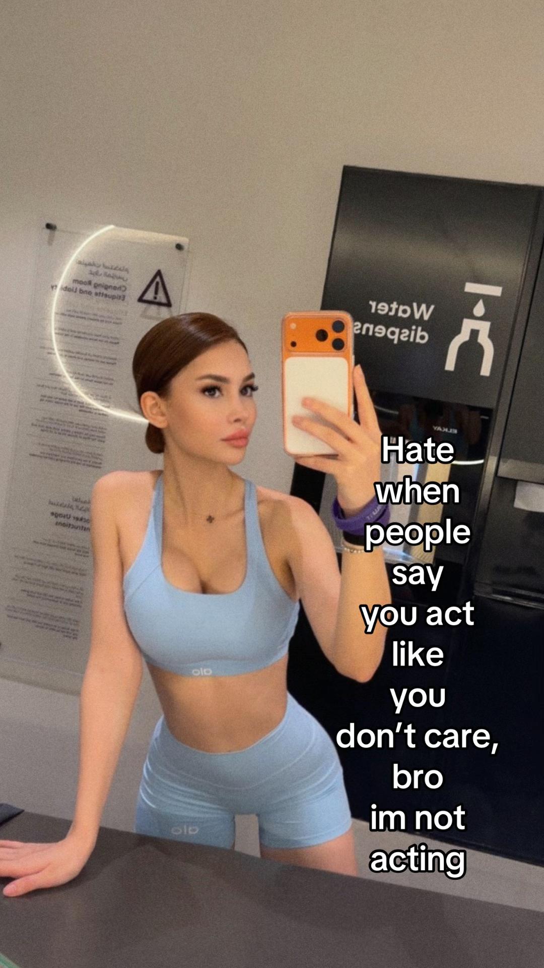 @Su
