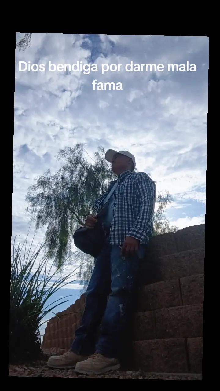 @ÉL caído