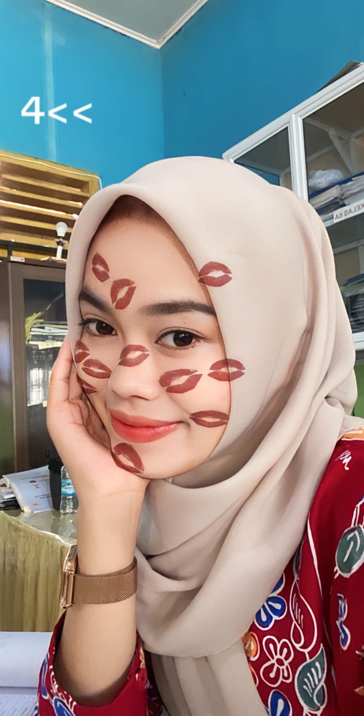 @Heyiin
