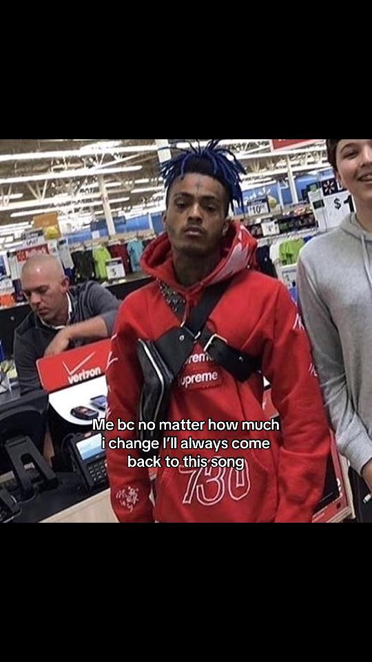 @I 𖣂