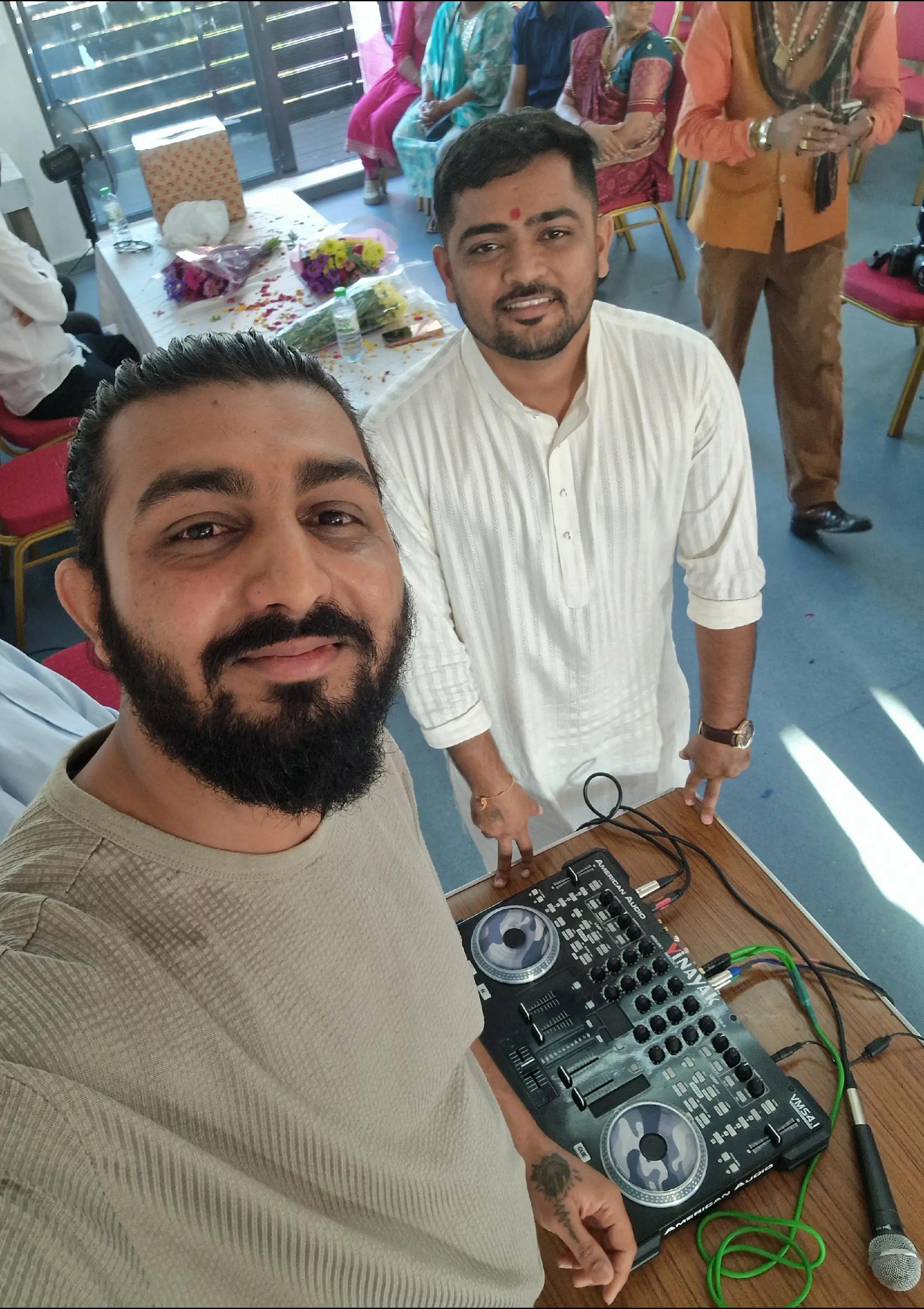 @VINAYAK_DJ_SOUND_DIU
