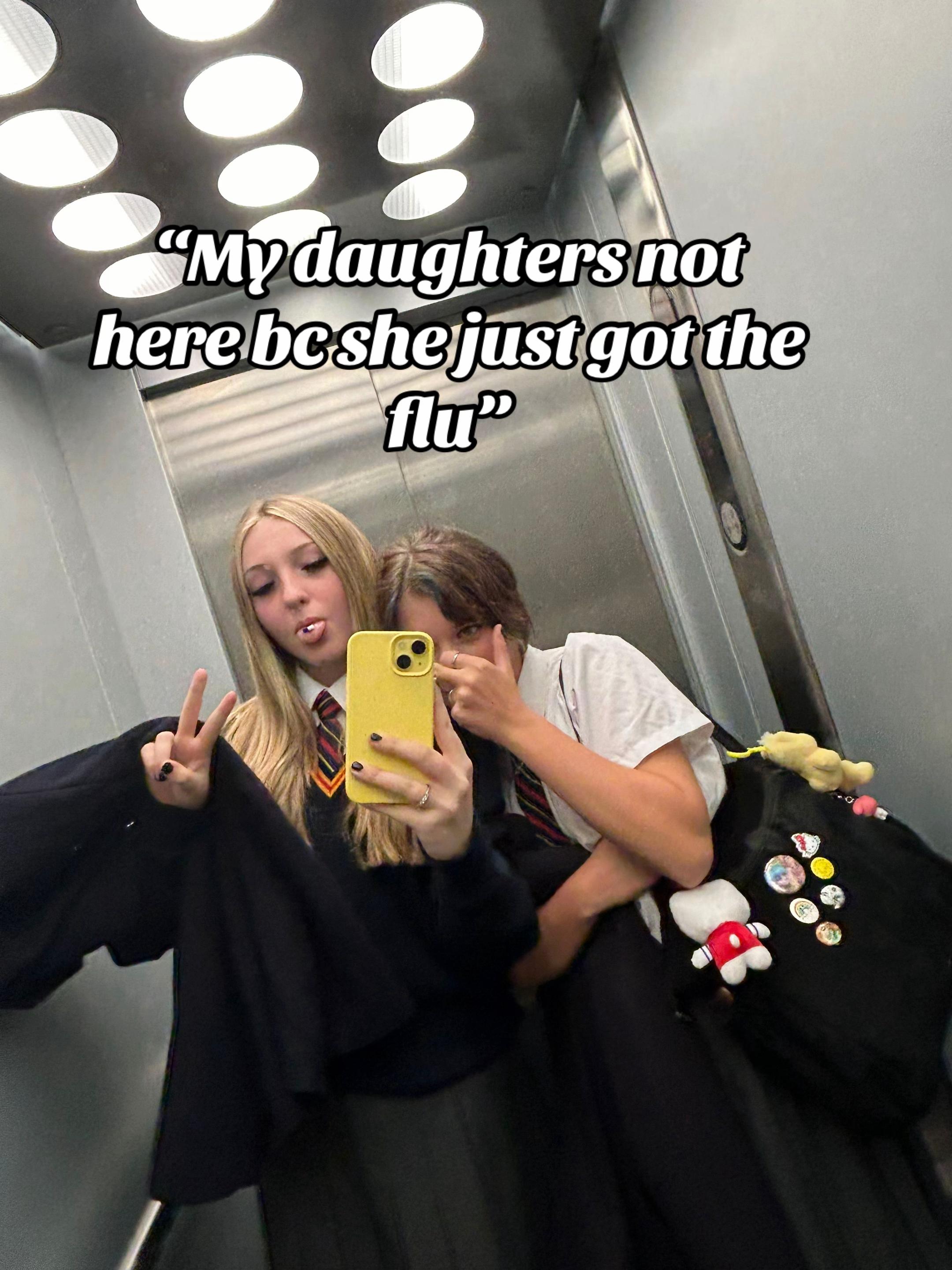 @𝐋𝐀𝐂𝐄𝐘 𝐆𝐈𝐋𝐋𝐎𝐓𝐓❤️
