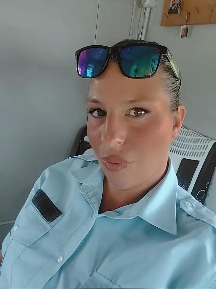@Angy la bionda