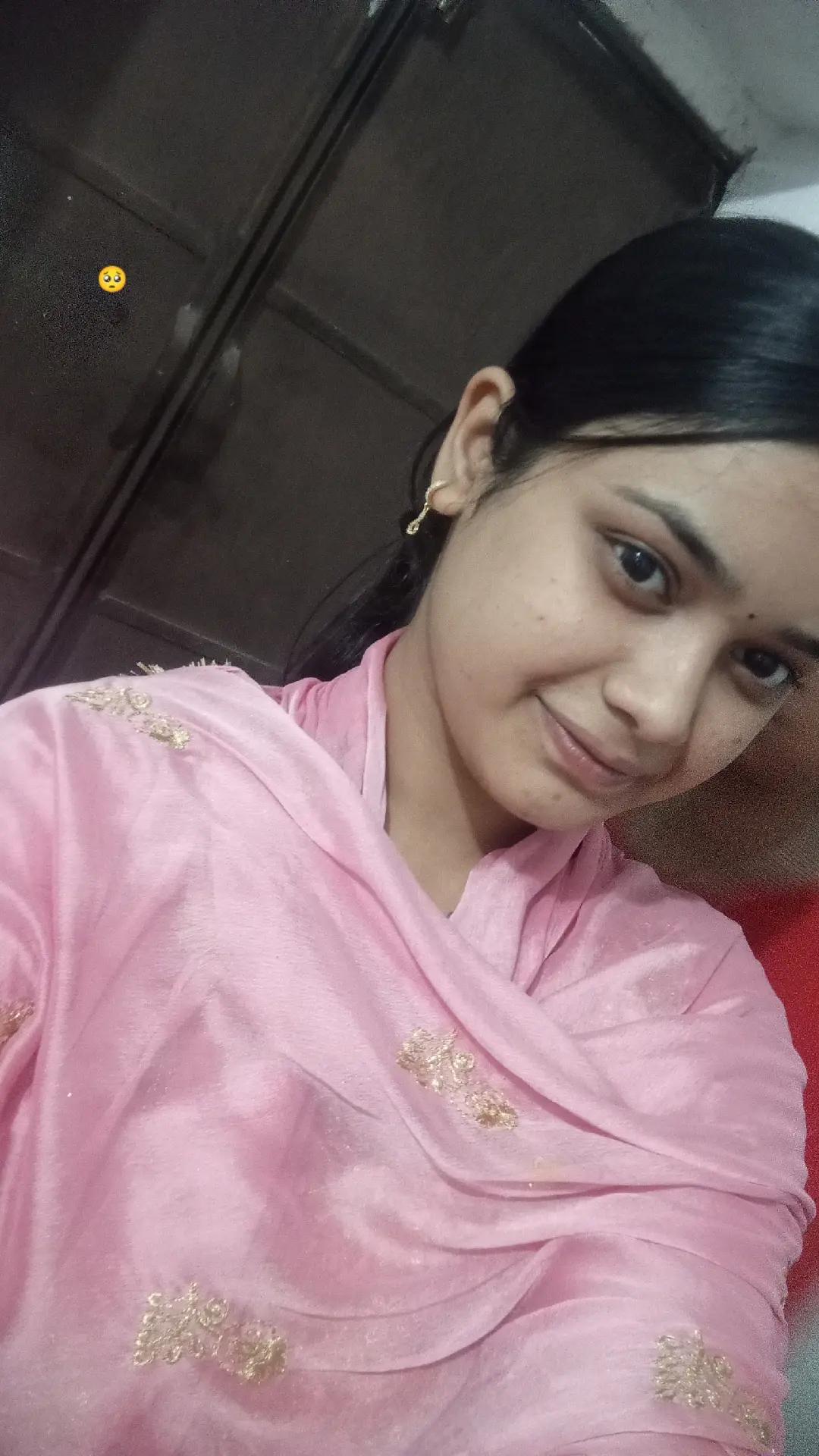 @️Nazia🦋