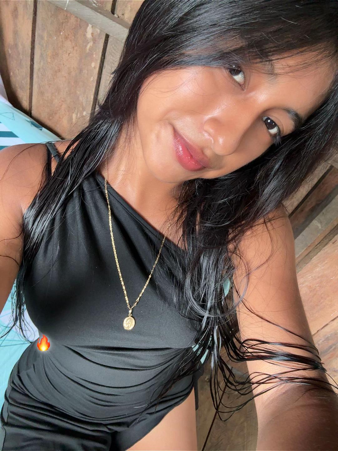 @👸🏽🐉