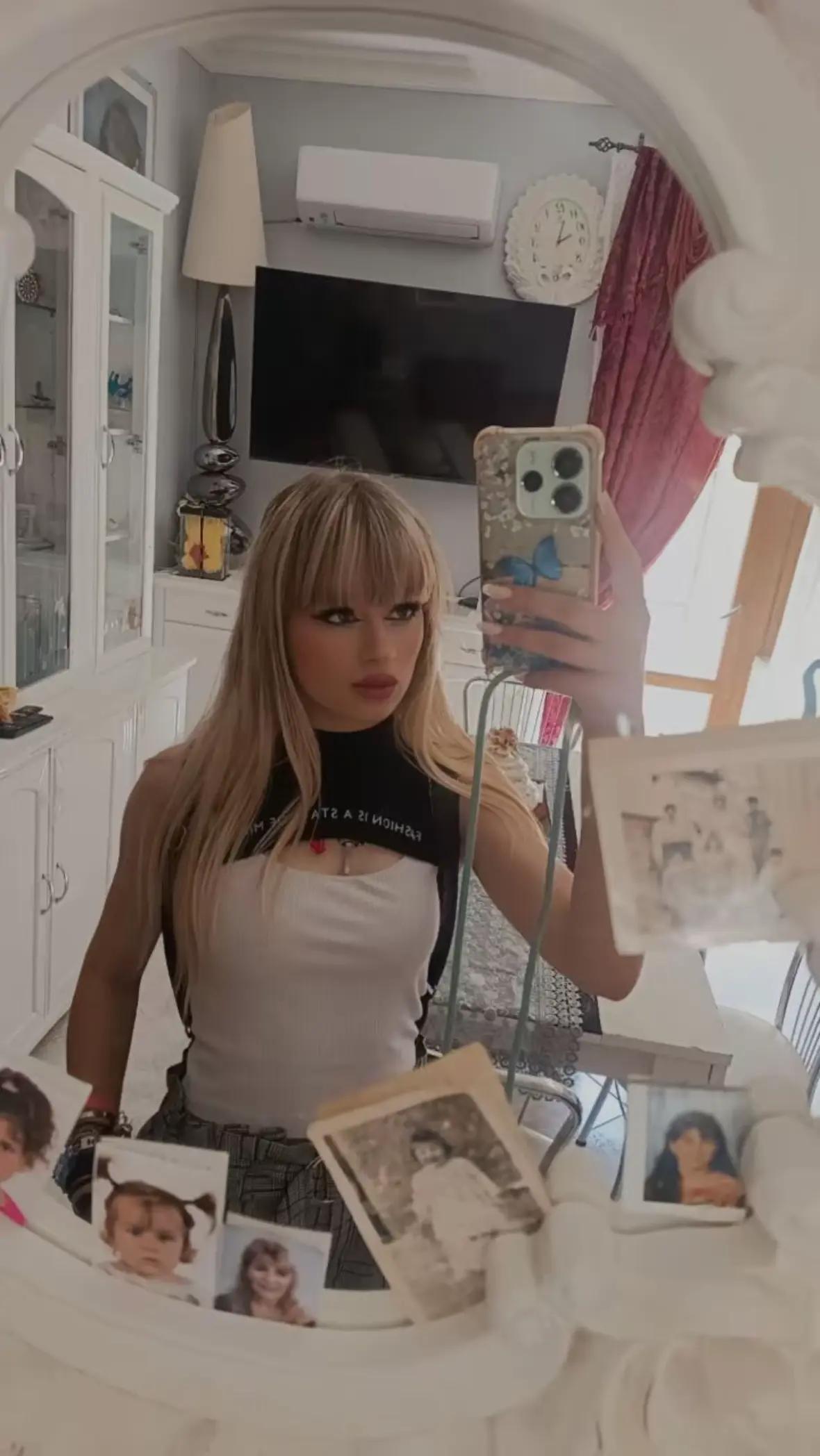@Biondinaah