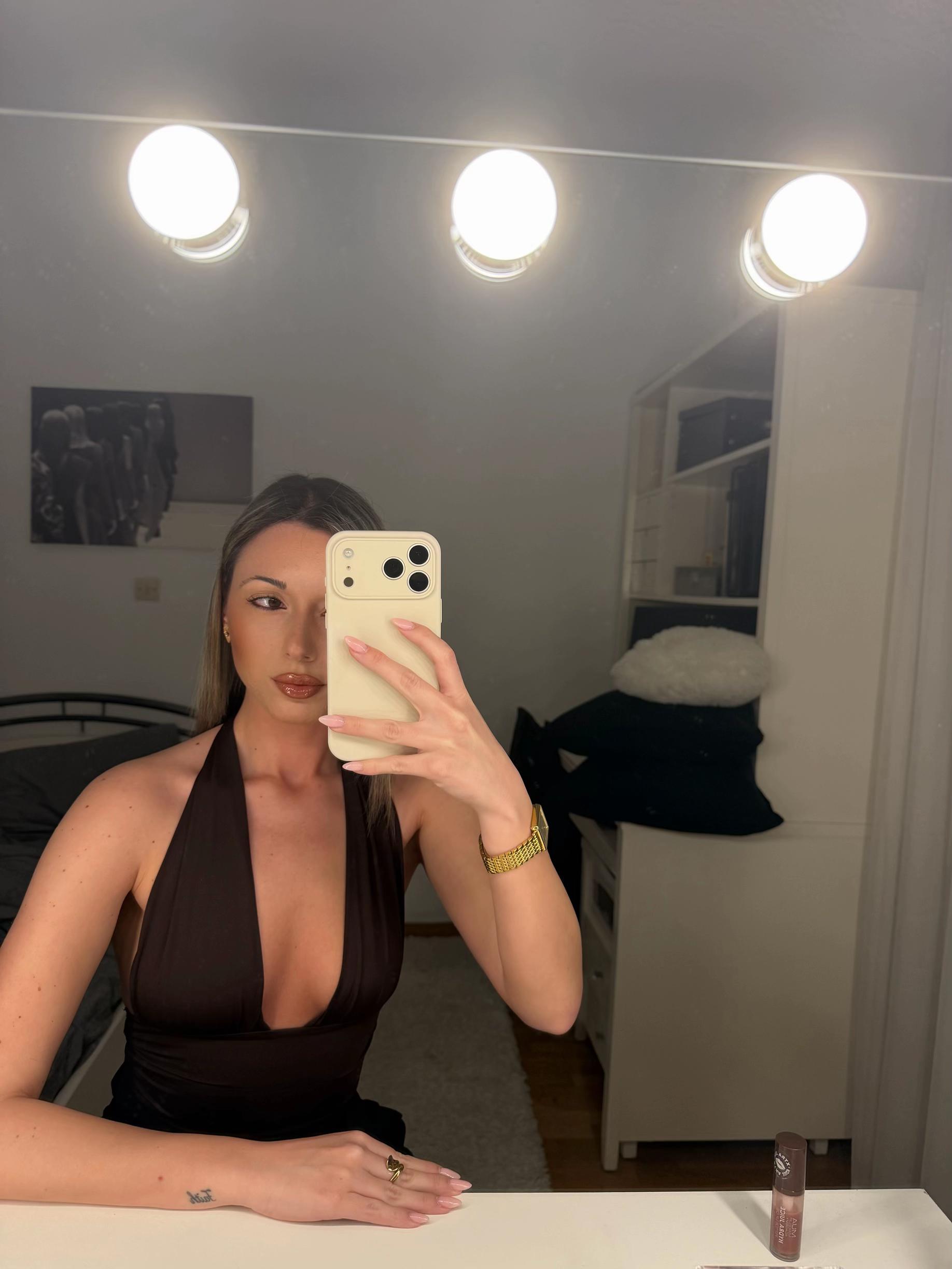 @_misspenny_