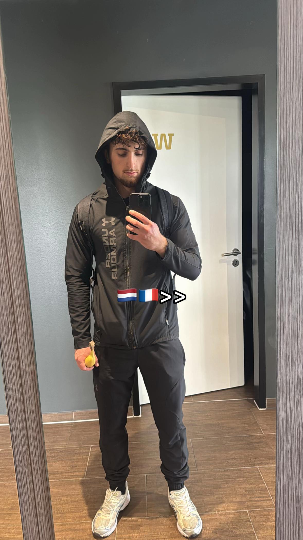 @Jayko