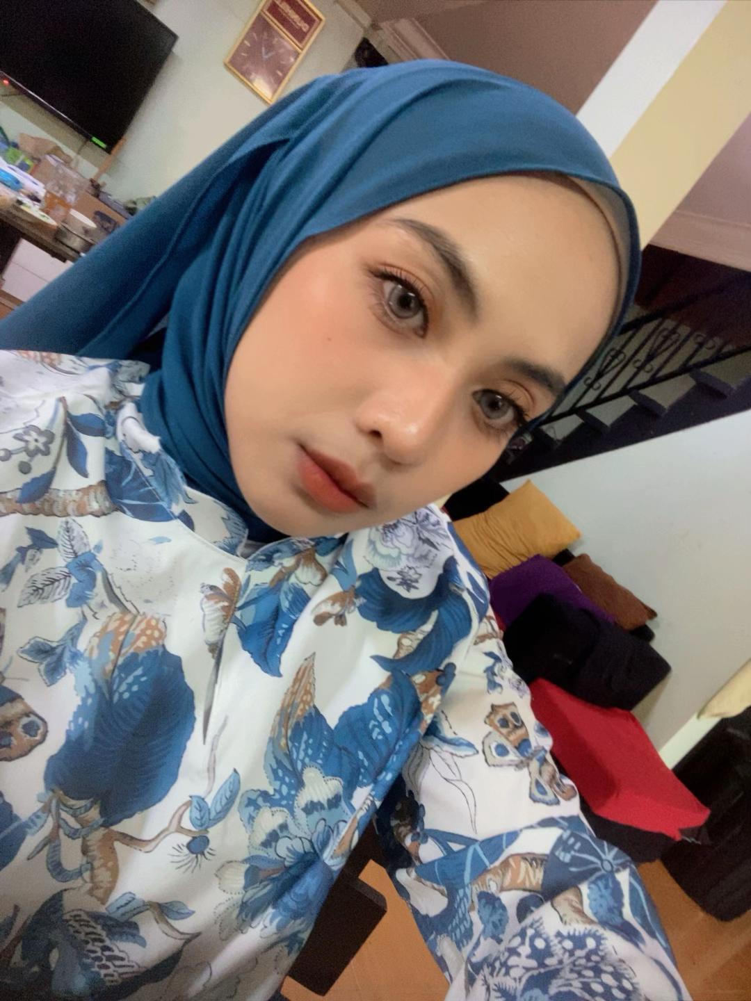 @Eyya000_
