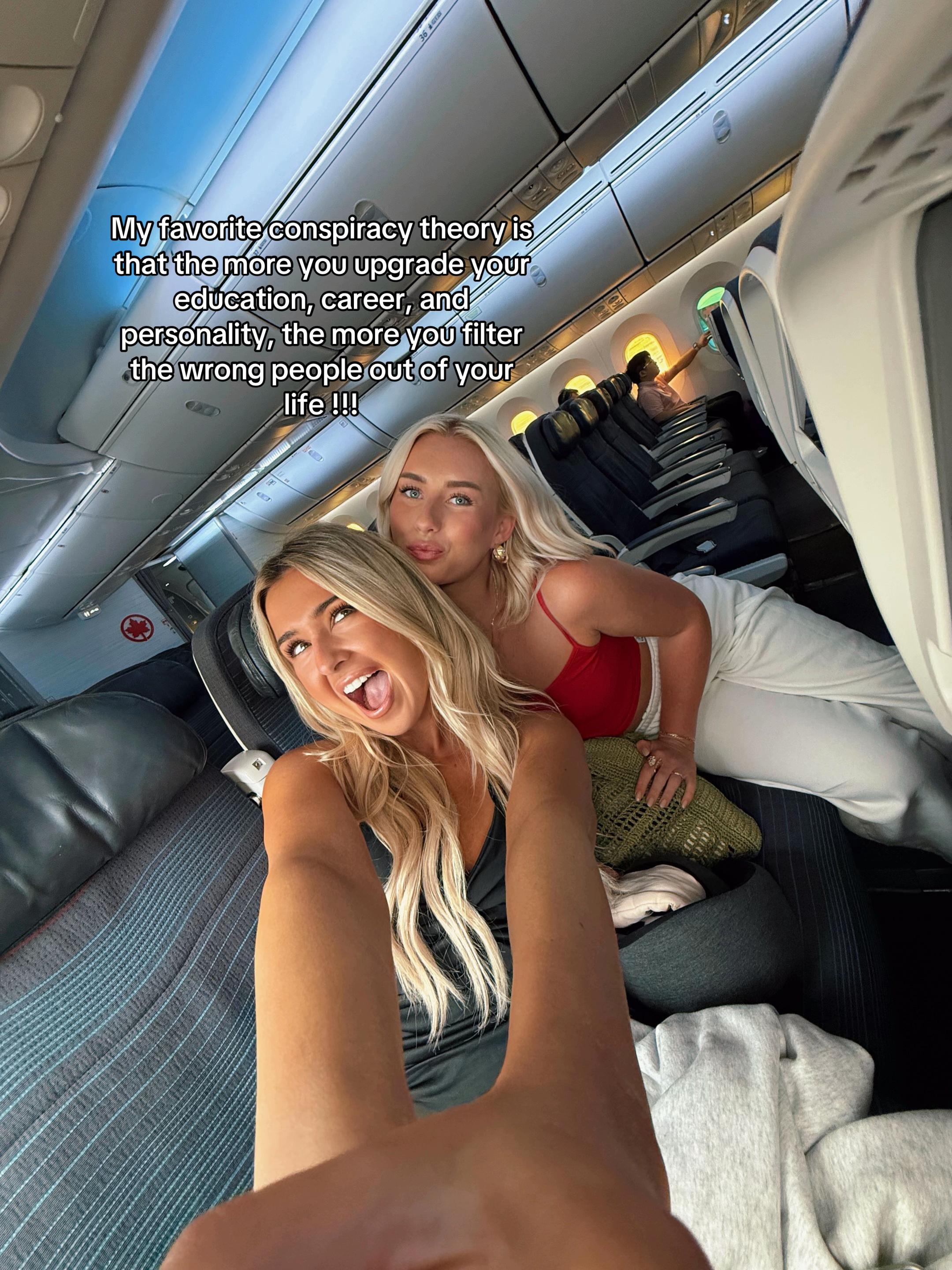 @meghanbartelss