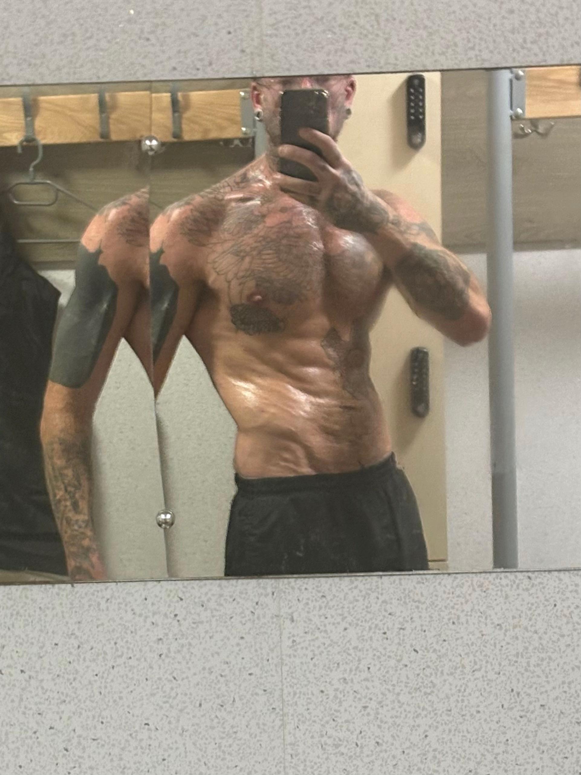 @chris_howard