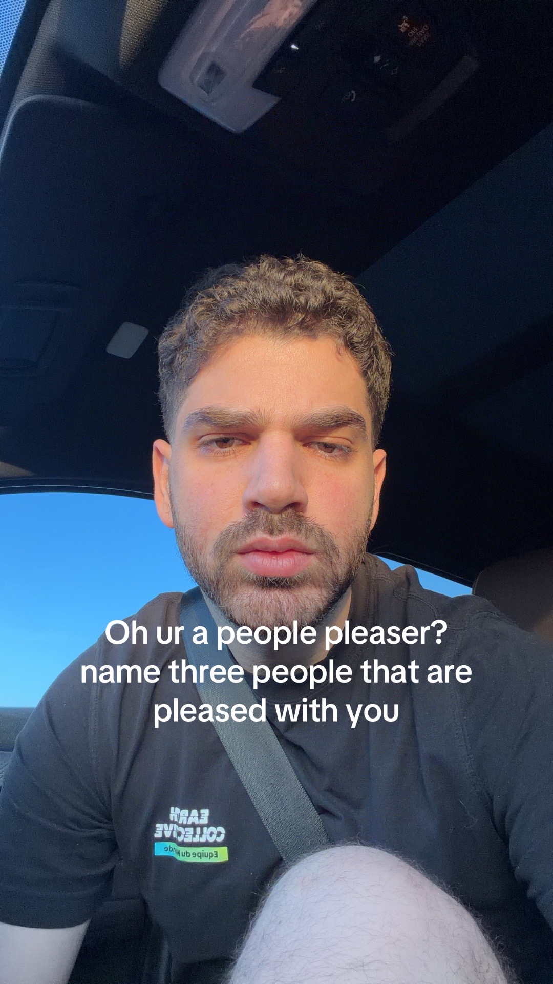 @🫦