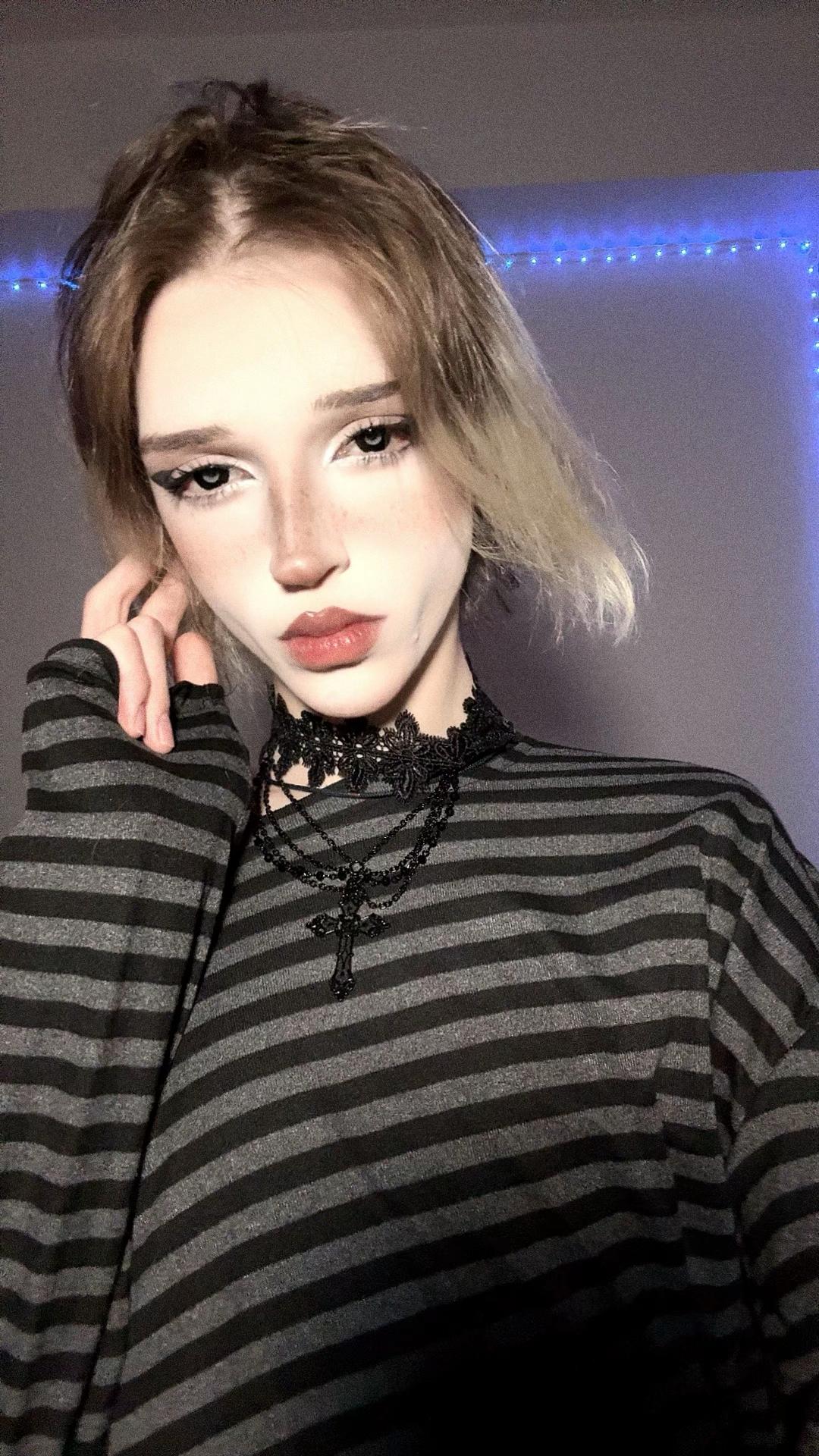 @moonviil