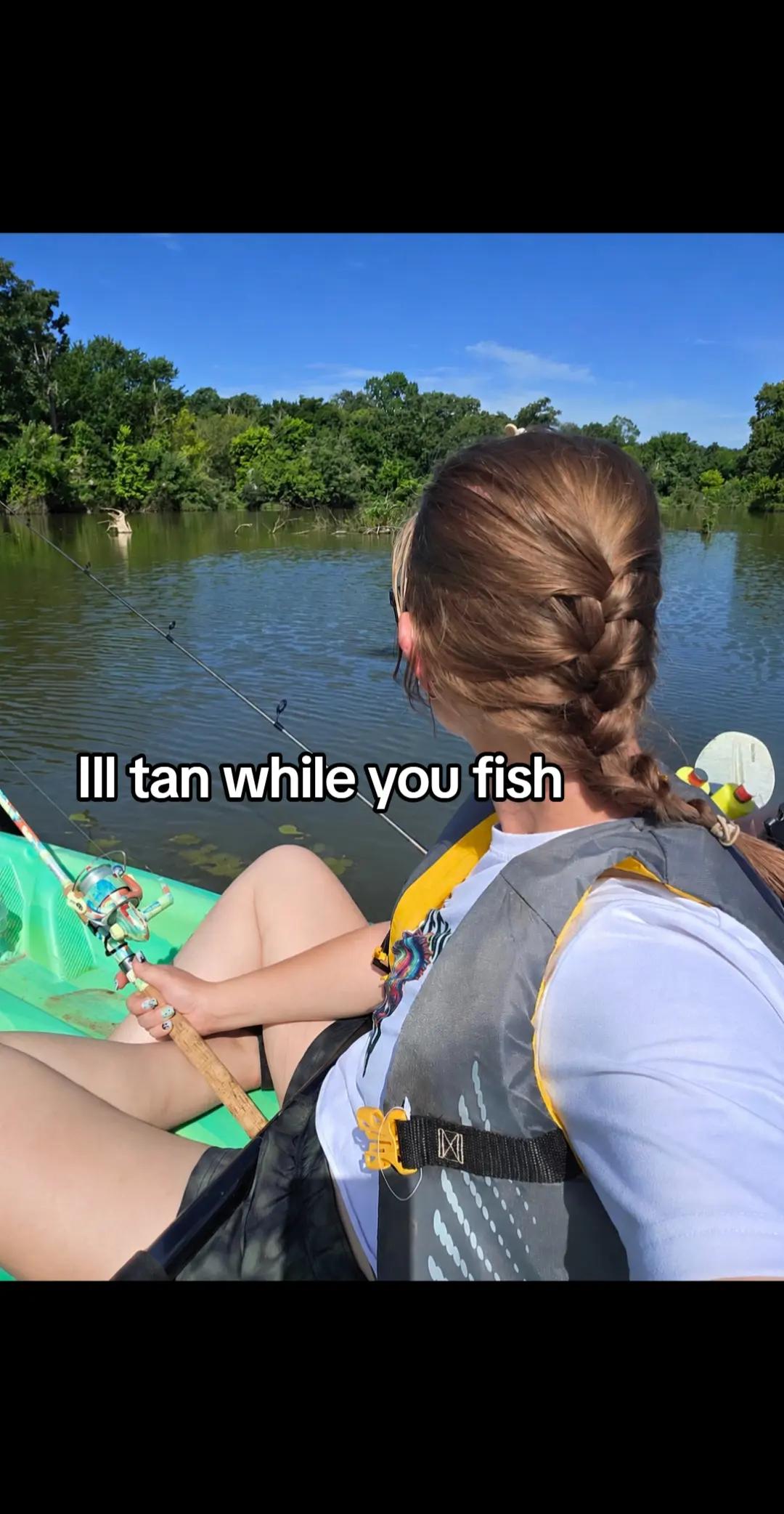 @live.laugh.fish
