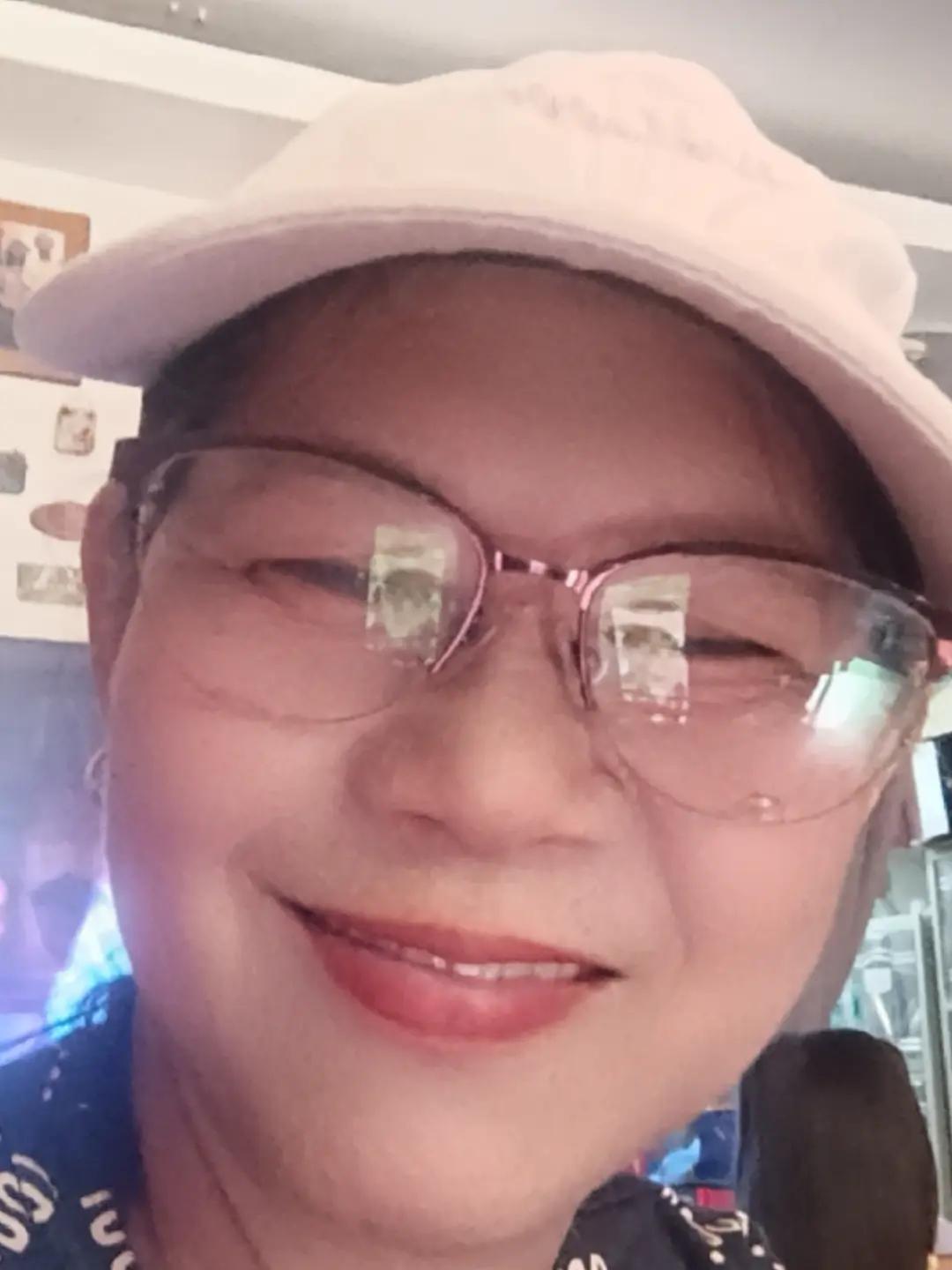 @rose