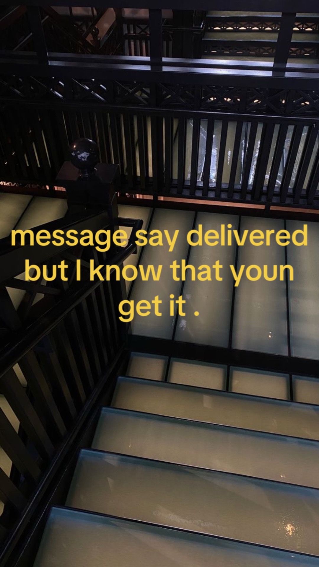 @relatablehappysadqueen_