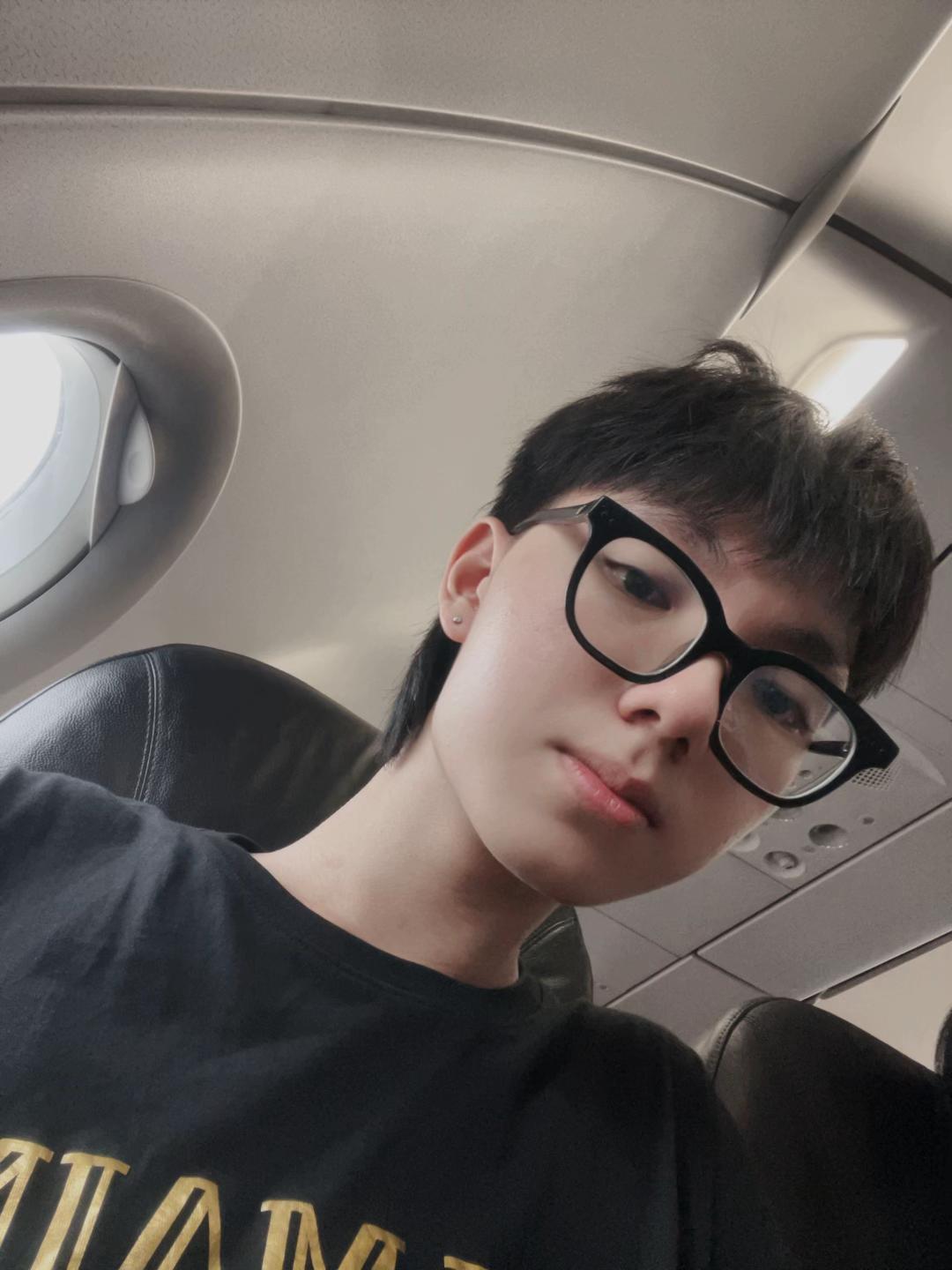 @hoàng tử đơn côi