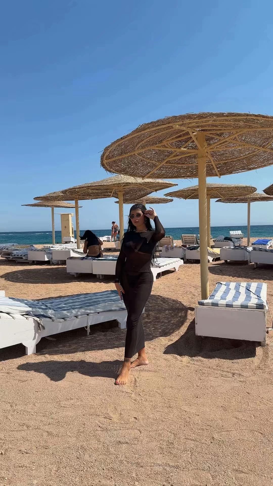 @Simona-Fitgirl