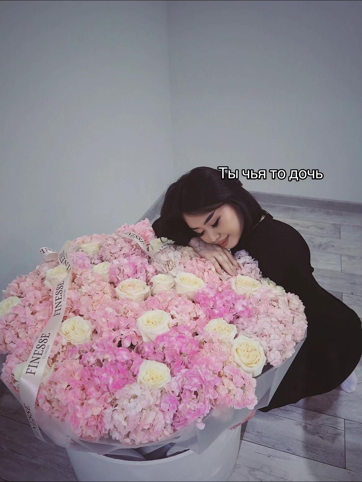 @elisss