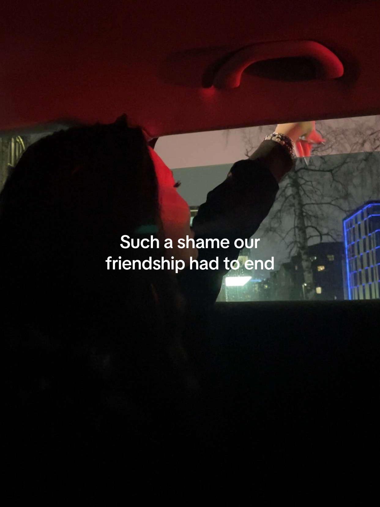 @Melメ𝟶