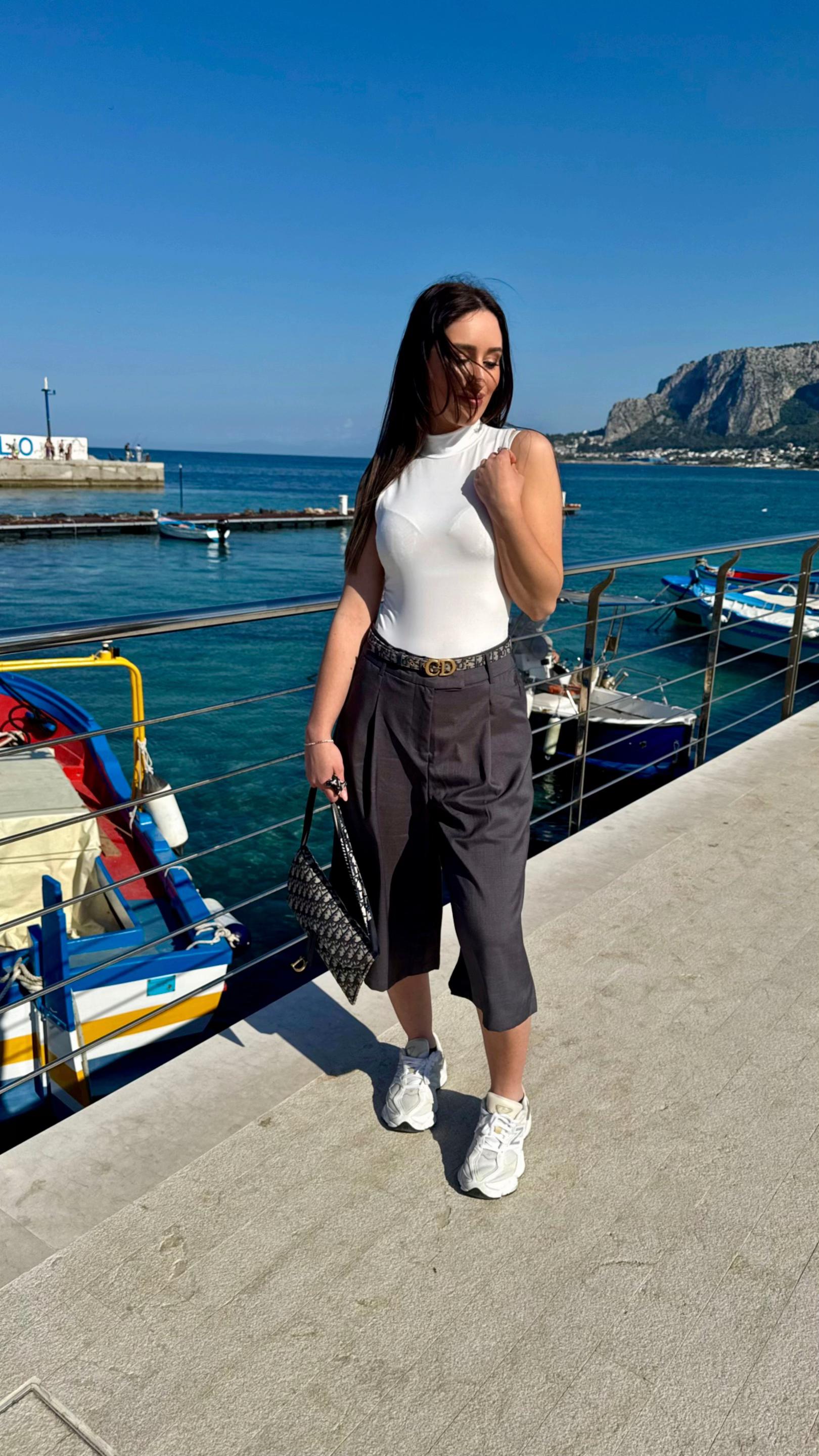 @SARA LA BARBERA