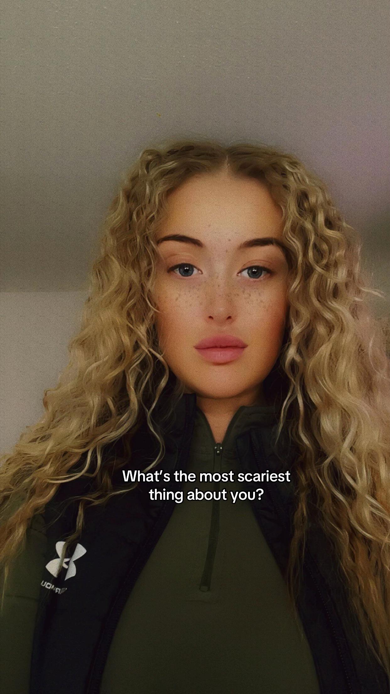 @𝓔𝓵𝓵𝓲𝓮 💗