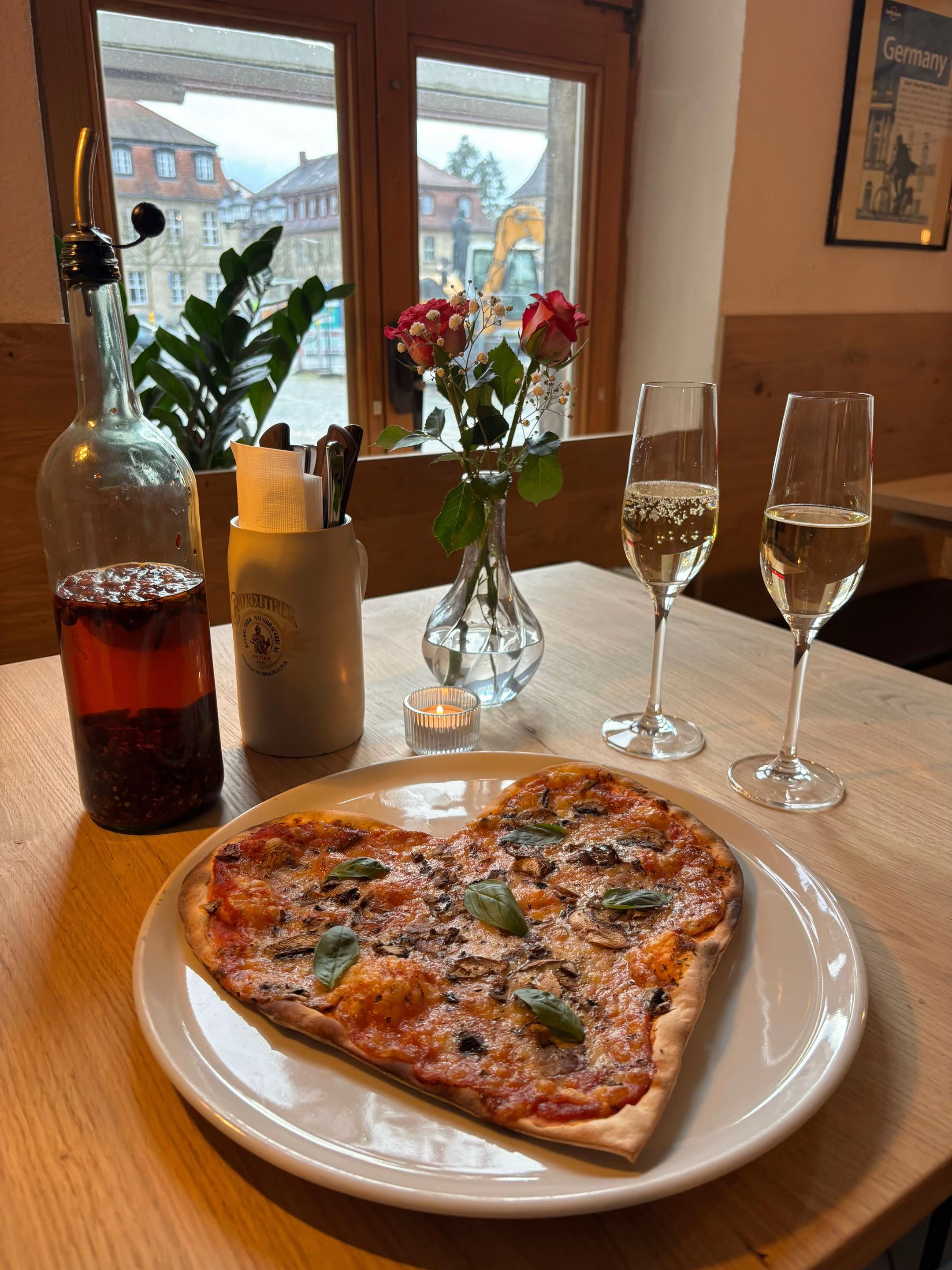 @hanslsholzofenpizzeria