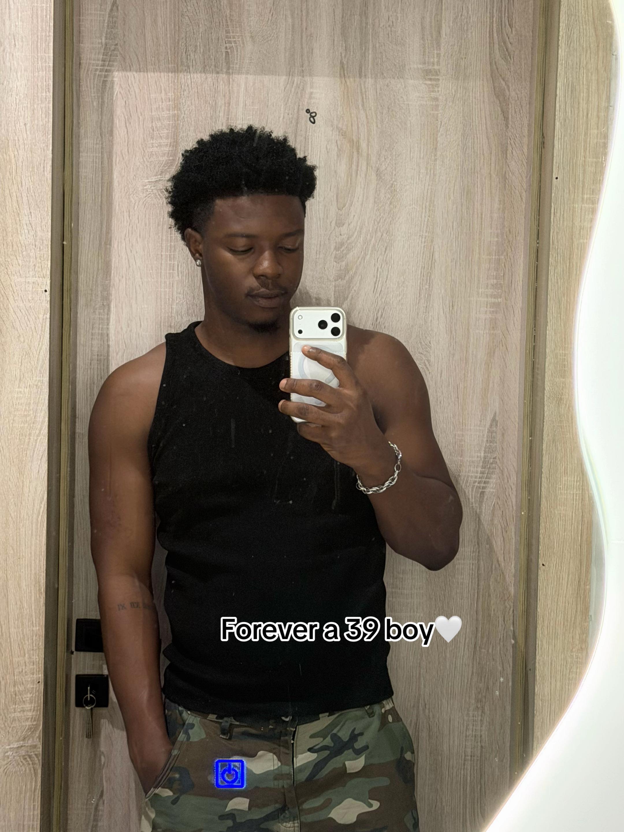 @Ogundeji.Ayoade.Towobola😎