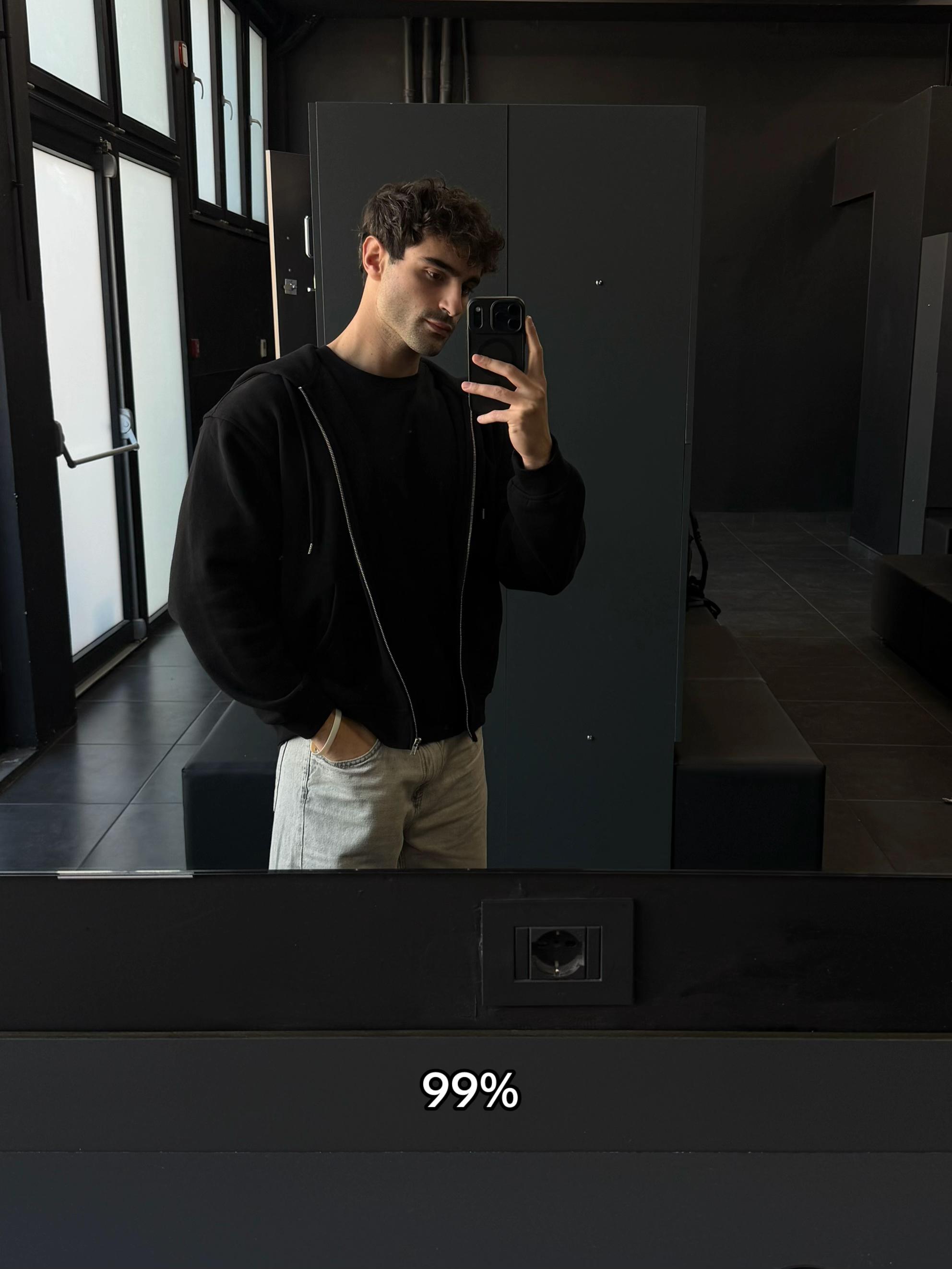 @AndrewAesthetic🧬