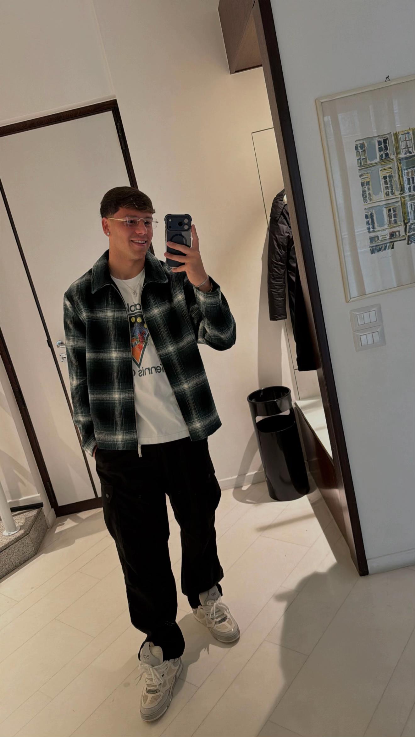 @lucasasanelli18