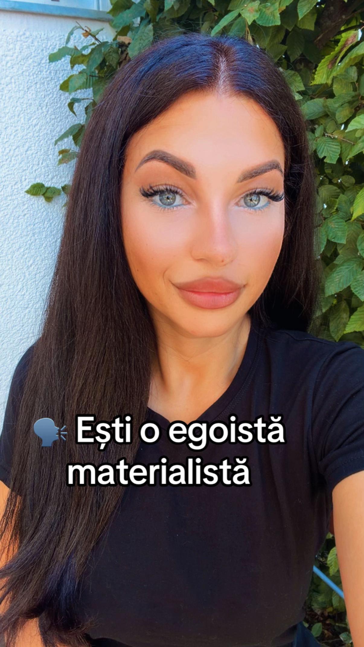 @Pirui Beatrice