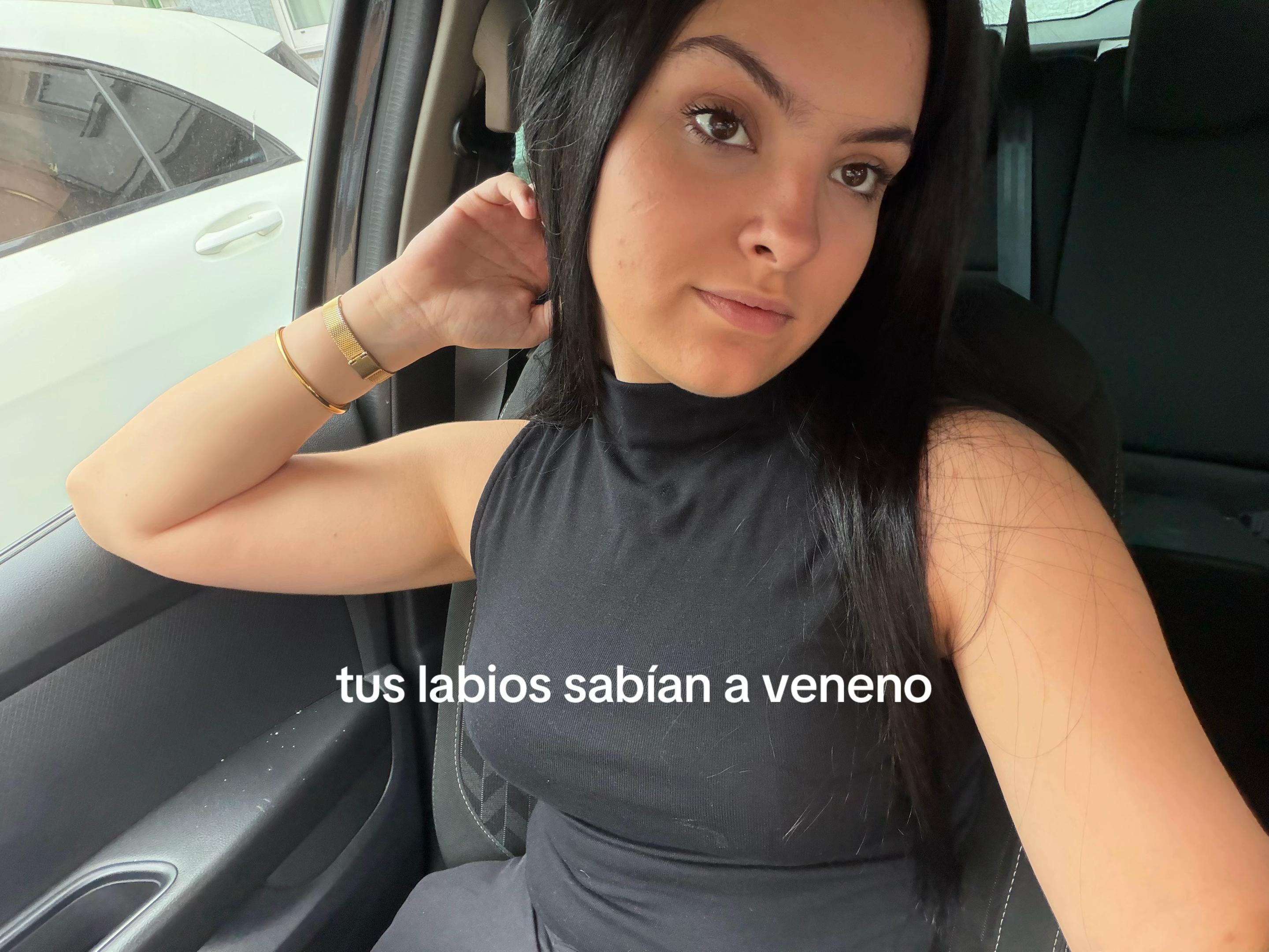 @_ana_cm