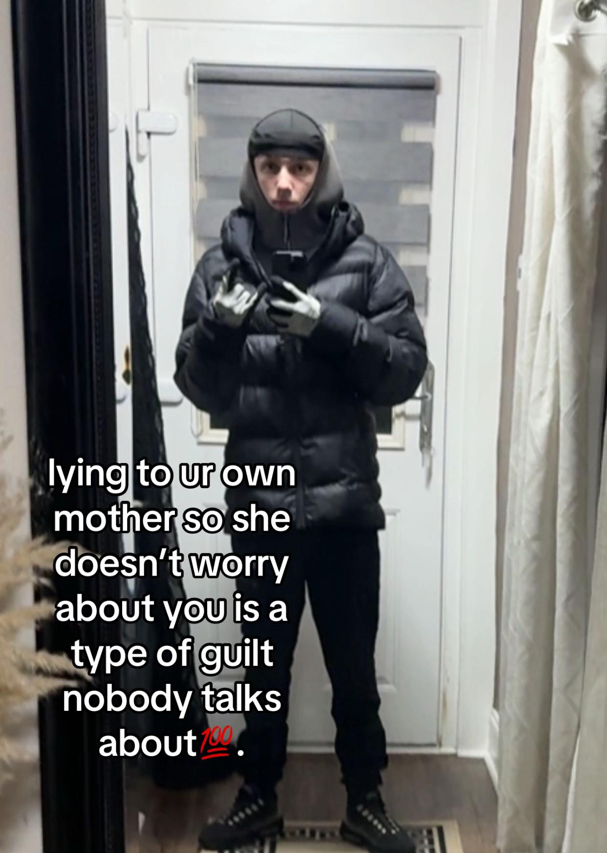 @R📱