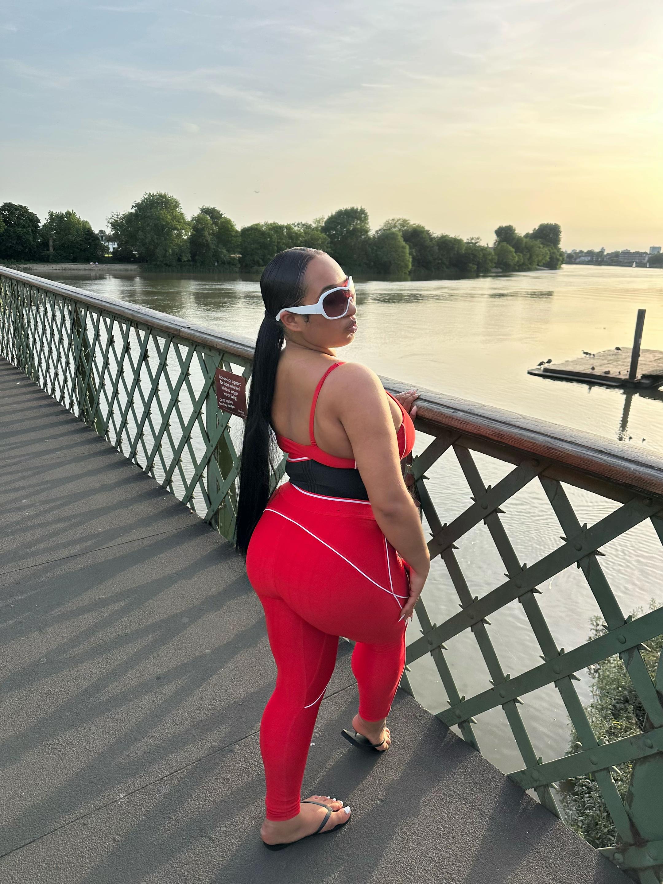 @tionneitaliaa