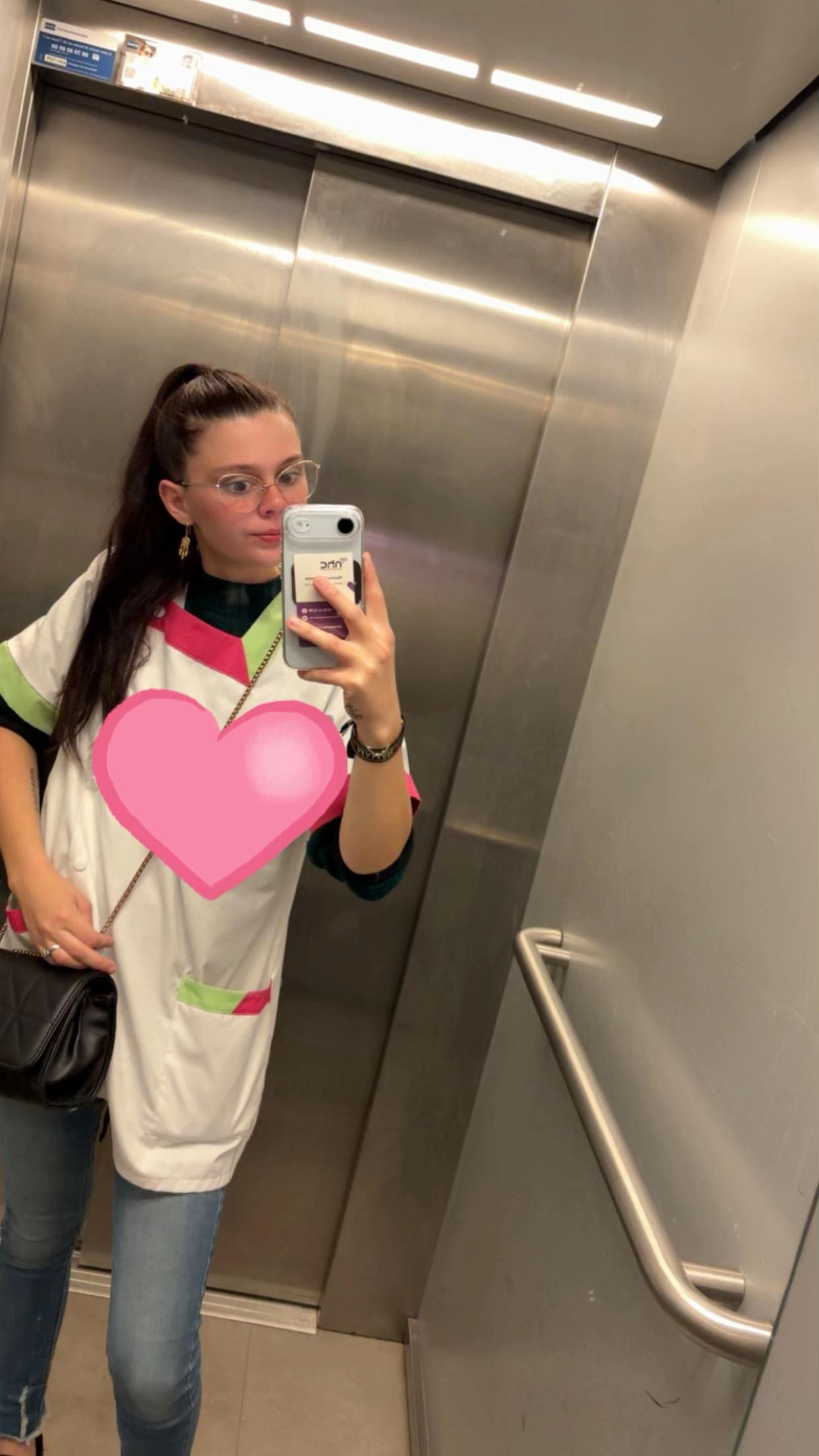 @leaenayajules