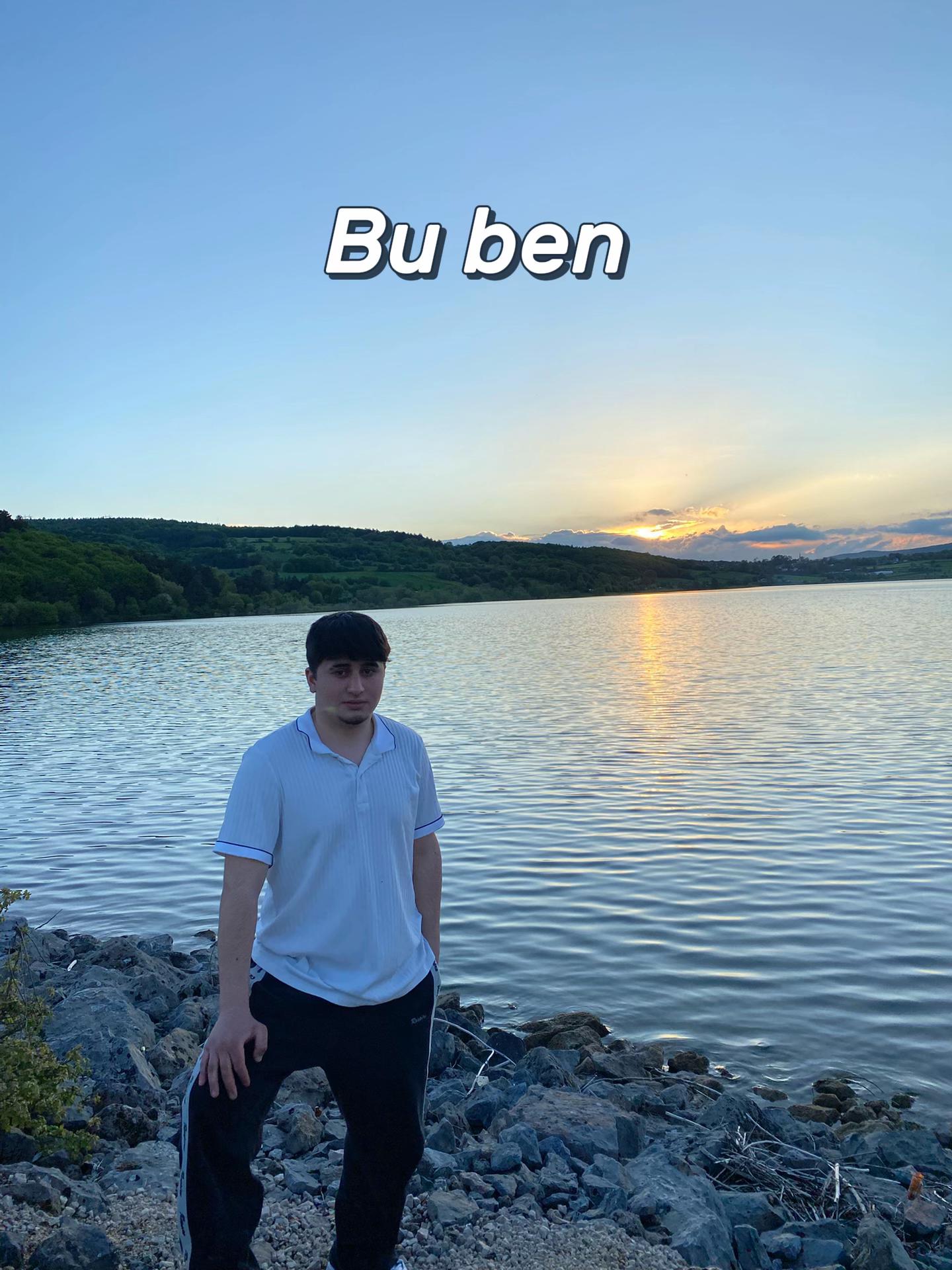 @ᴇʜʟɪ