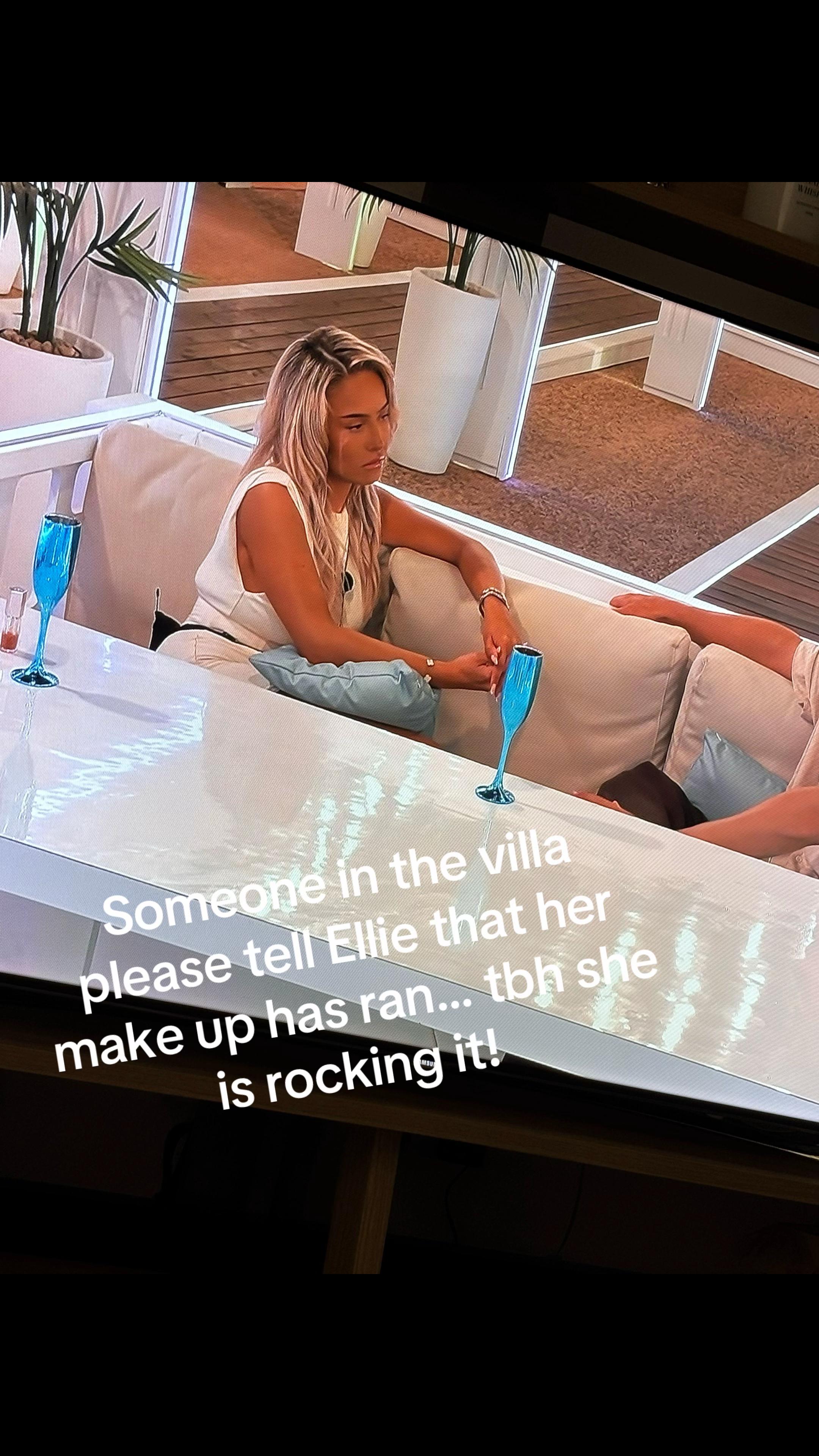 @Lauren| Mum & Wifey